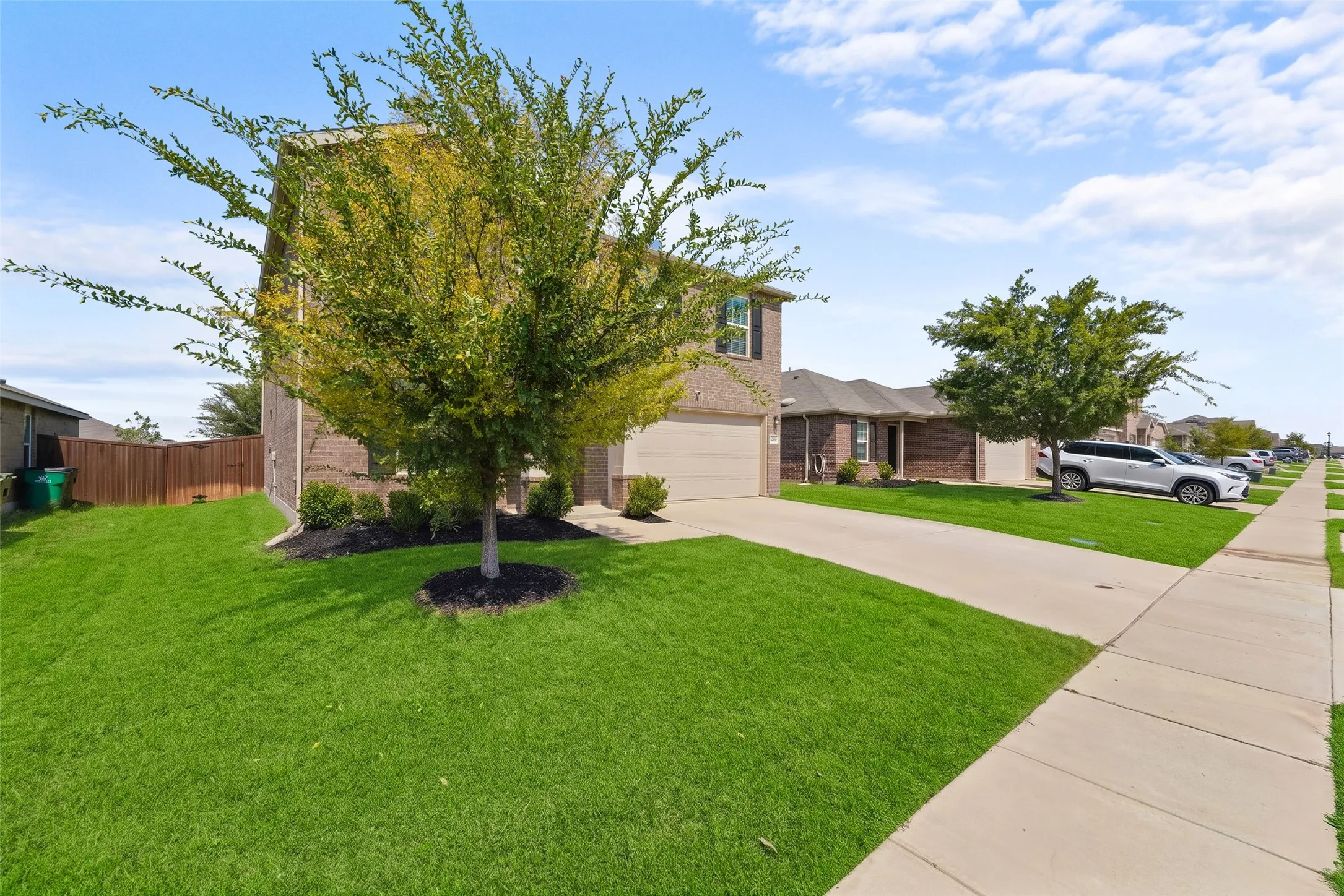 Single Family Residence For Rent in Denton County , 1209 Waggoner Drive, Aubrey, Texas 76227, 4 Bedroom, 3 Bathroom, 2 Garage spaces, 2,325 Sqft, built in 2021, mls#21393568, Real Estate Agent in Aubrey, Homes For Rent in Denton county, Homes For Rent in Aubrey, Realtor in Aubrey Texas, Real Estate Brokerage Independent Realty Texas, Luminita Cordes Realtor