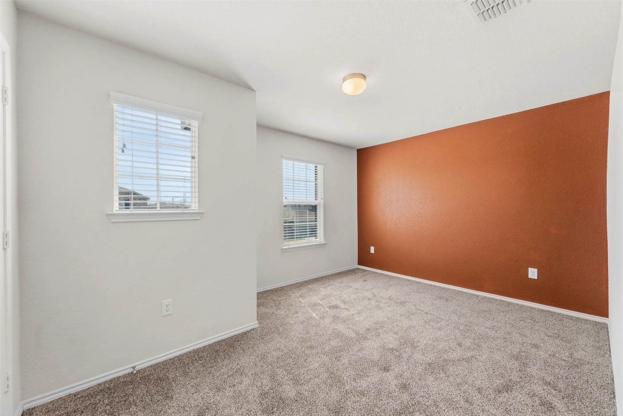 Single Family Residence For Rent in Denton County , 1209 Waggoner Drive, Aubrey, Texas 76227, 4 Bedroom, 3 Bathroom, 2 Garage spaces, 2,325 Sqft, built in 2021, mls#21393568, Real Estate Agent in Aubrey, Homes For Rent in Denton county, Homes For Rent in Aubrey, Realtor in Aubrey Texas, Real Estate Brokerage Independent Realty Texas, Luminita Cordes Realtor