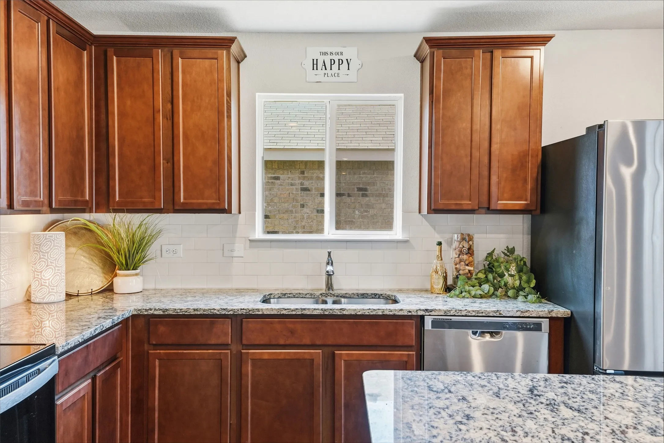 Single Family Residence For Rent in Denton County , 1209 Waggoner Drive, Aubrey, Texas 76227, 4 Bedroom, 3 Bathroom, 2 Garage spaces, 2,325 Sqft, built in 2021, mls#21393568, Real Estate Agent in Aubrey, Homes For Rent in Denton county, Homes For Rent in Aubrey, Realtor in Aubrey Texas, Real Estate Brokerage Independent Realty Texas, Luminita Cordes Realtor