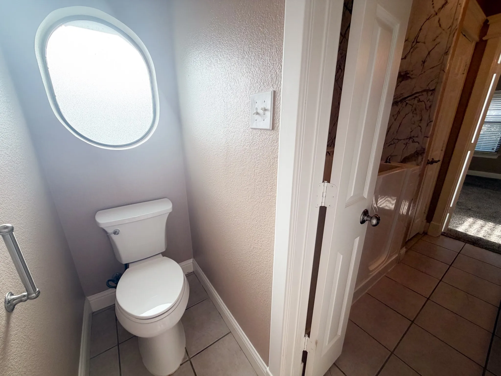 Single Family Residence For Rent in Ellis County , 163 Highland Drive, Ennis, Texas 75119, 3 Bedroom, 2 Bathroom, 2 Garage spaces, 1,450 Sqft, built in 2004, mls#21399817, Real Estate Agent in Ennis, Homes For Rent in Ellis county, Homes For Rent in Ennis, Realtor in Ennis Texas, Real Estate Brokerage Independent Realty Texas, Luminita Cordes Realtor