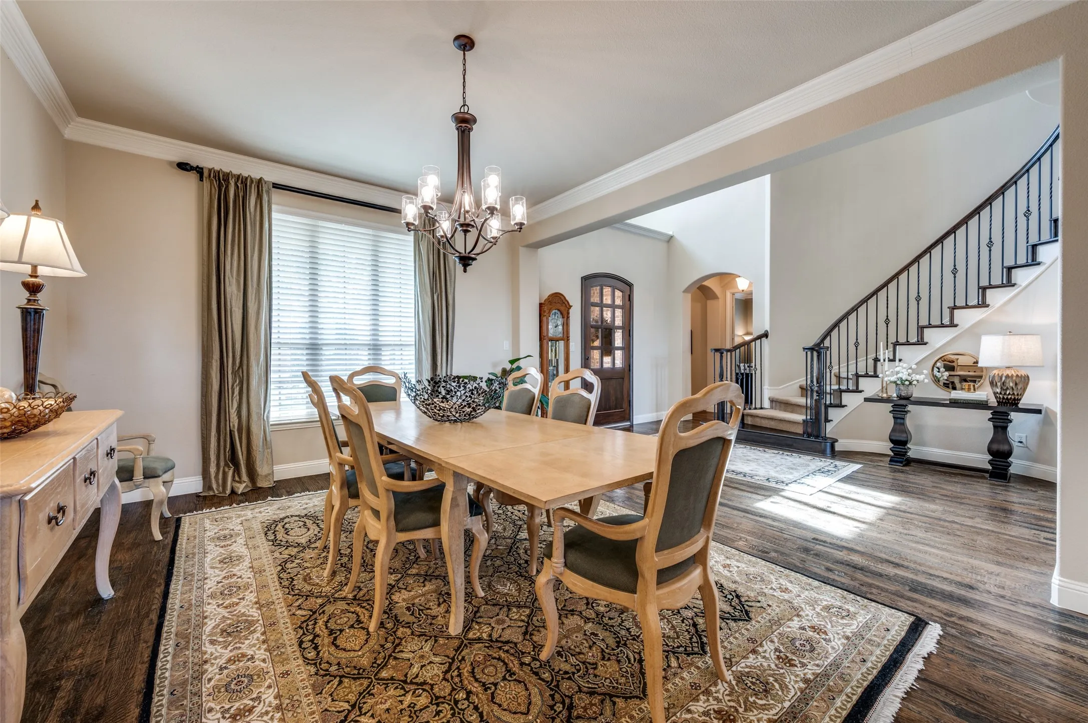 Single Family Residence For Sale in Collin County , 14860 Bardwell Lane, Frisco, Texas 75035, 5 Bedroom, 5 Bathroom, 3 Garage spaces, 4,776 Sqft, built in 2012, mls#21399780, Real Estate Agent in Frisco, Homes For Sale in Collin county, Homes For Sale in Frisco, Realtor in Frisco Texas, Real Estate Brokerage Independent Realty Texas, Luminita Cordes Realtor