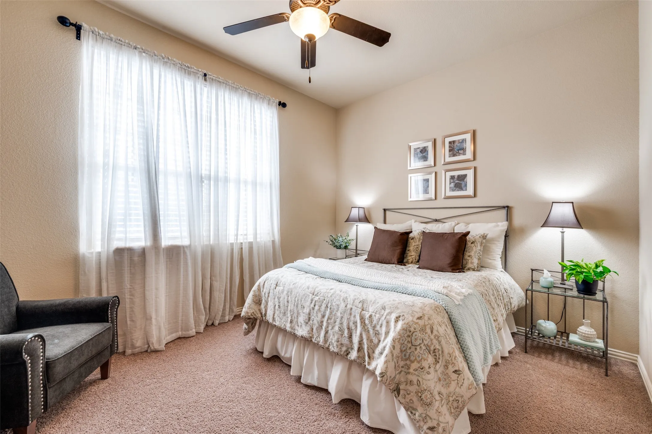 Single Family Residence For Sale in Collin County , 14860 Bardwell Lane, Frisco, Texas 75035, 5 Bedroom, 5 Bathroom, 3 Garage spaces, 4,776 Sqft, built in 2012, mls#21399780, Real Estate Agent in Frisco, Homes For Sale in Collin county, Homes For Sale in Frisco, Realtor in Frisco Texas, Real Estate Brokerage Independent Realty Texas, Luminita Cordes Realtor