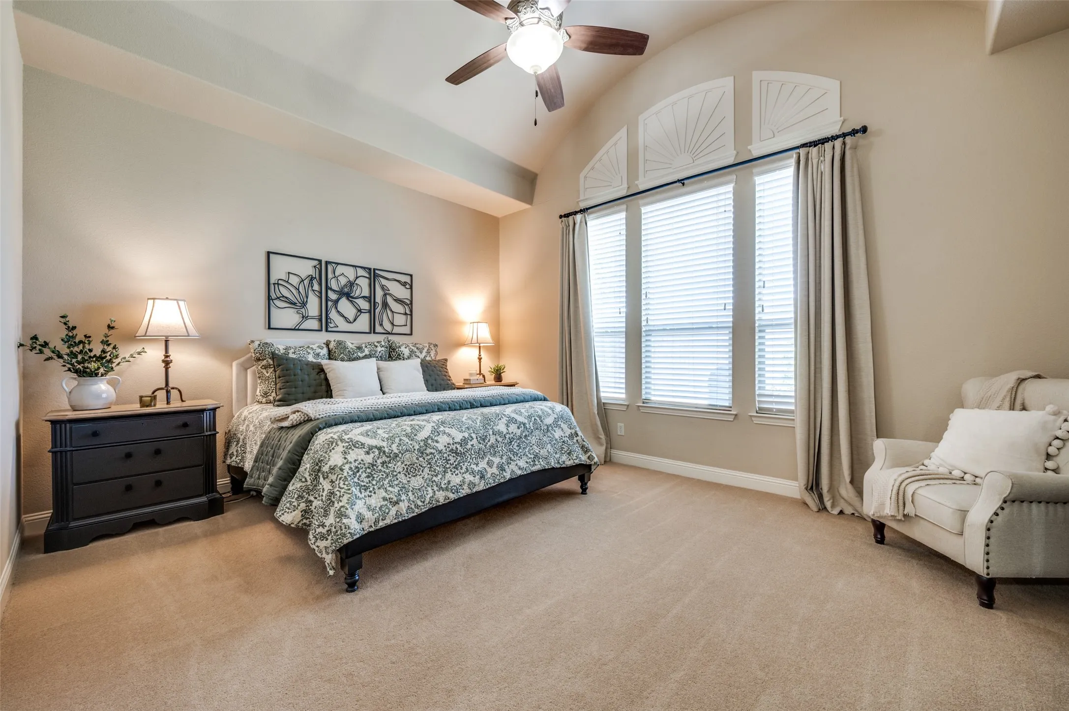 Single Family Residence For Sale in Collin County , 14860 Bardwell Lane, Frisco, Texas 75035, 5 Bedroom, 5 Bathroom, 3 Garage spaces, 4,776 Sqft, built in 2012, mls#21399780, Real Estate Agent in Frisco, Homes For Sale in Collin county, Homes For Sale in Frisco, Realtor in Frisco Texas, Real Estate Brokerage Independent Realty Texas, Luminita Cordes Realtor
