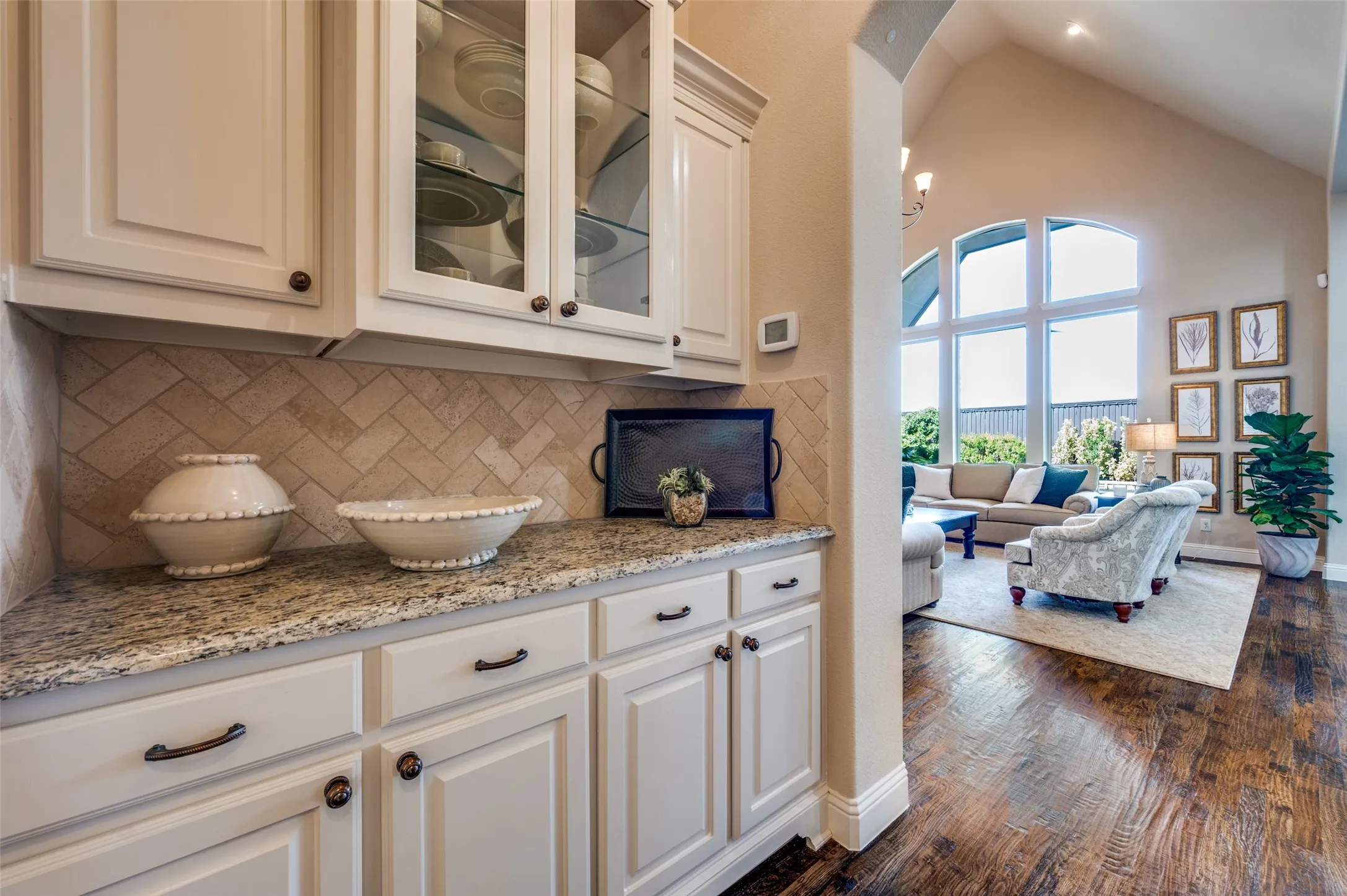 Single Family Residence For Sale in Collin County , 14860 Bardwell Lane, Frisco, Texas 75035, 5 Bedroom, 5 Bathroom, 3 Garage spaces, 4,776 Sqft, built in 2012, mls#21399780, Real Estate Agent in Frisco, Homes For Sale in Collin county, Homes For Sale in Frisco, Realtor in Frisco Texas, Real Estate Brokerage Independent Realty Texas, Luminita Cordes Realtor