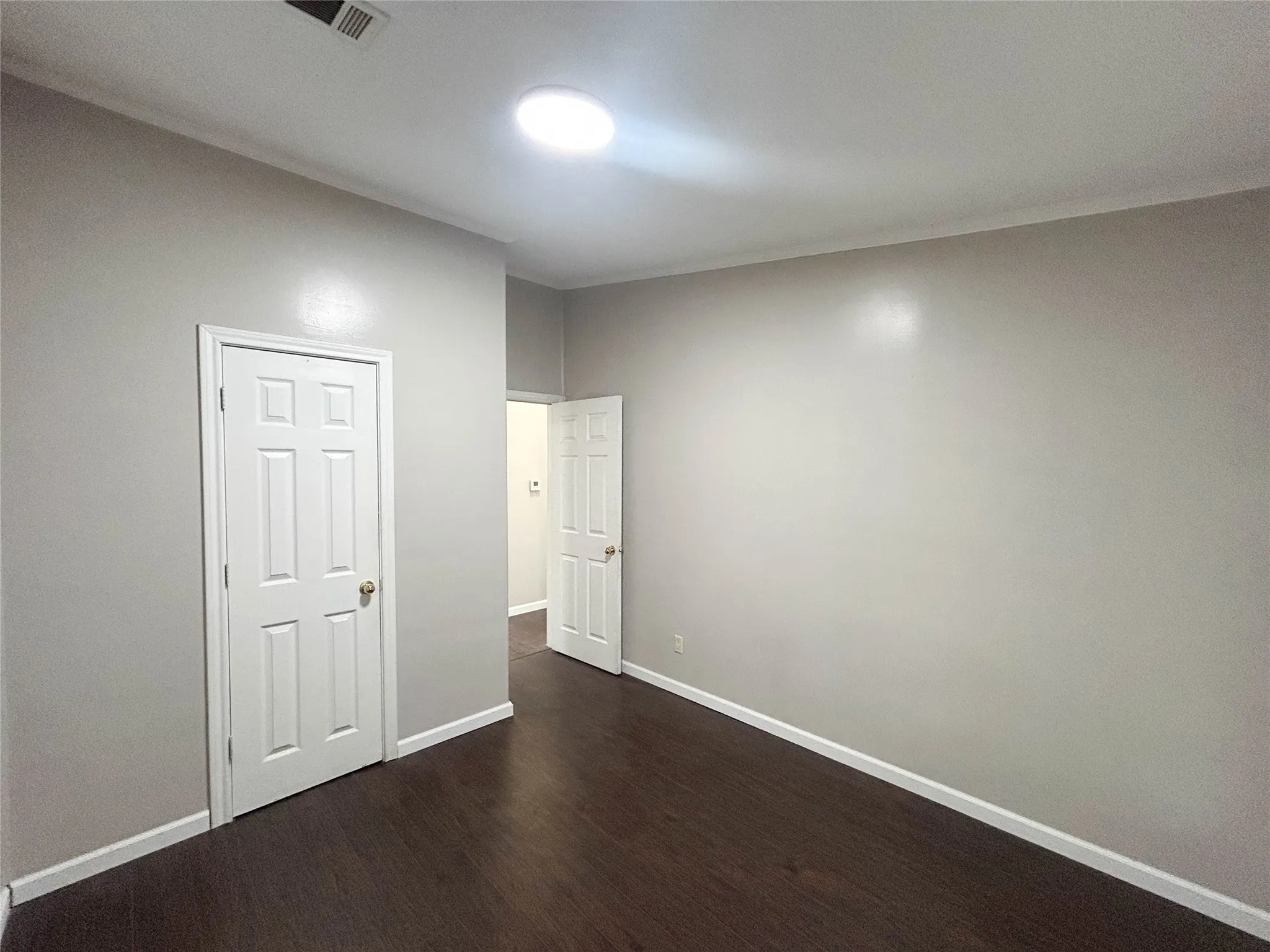 Single Family Residence For Rent in Ellis County , 111 5 Points Road, Waxahachie, Texas 75165, 3 Bedroom, 2 Bathroom, Garage spaces, 1,218 Sqft, built in 2001, mls#21399826, Real Estate Agent in Waxahachie, Homes For Rent in Ellis county, Homes For Rent in Waxahachie, Realtor in Waxahachie Texas, Real Estate Brokerage Independent Realty Texas, Luminita Cordes Realtor