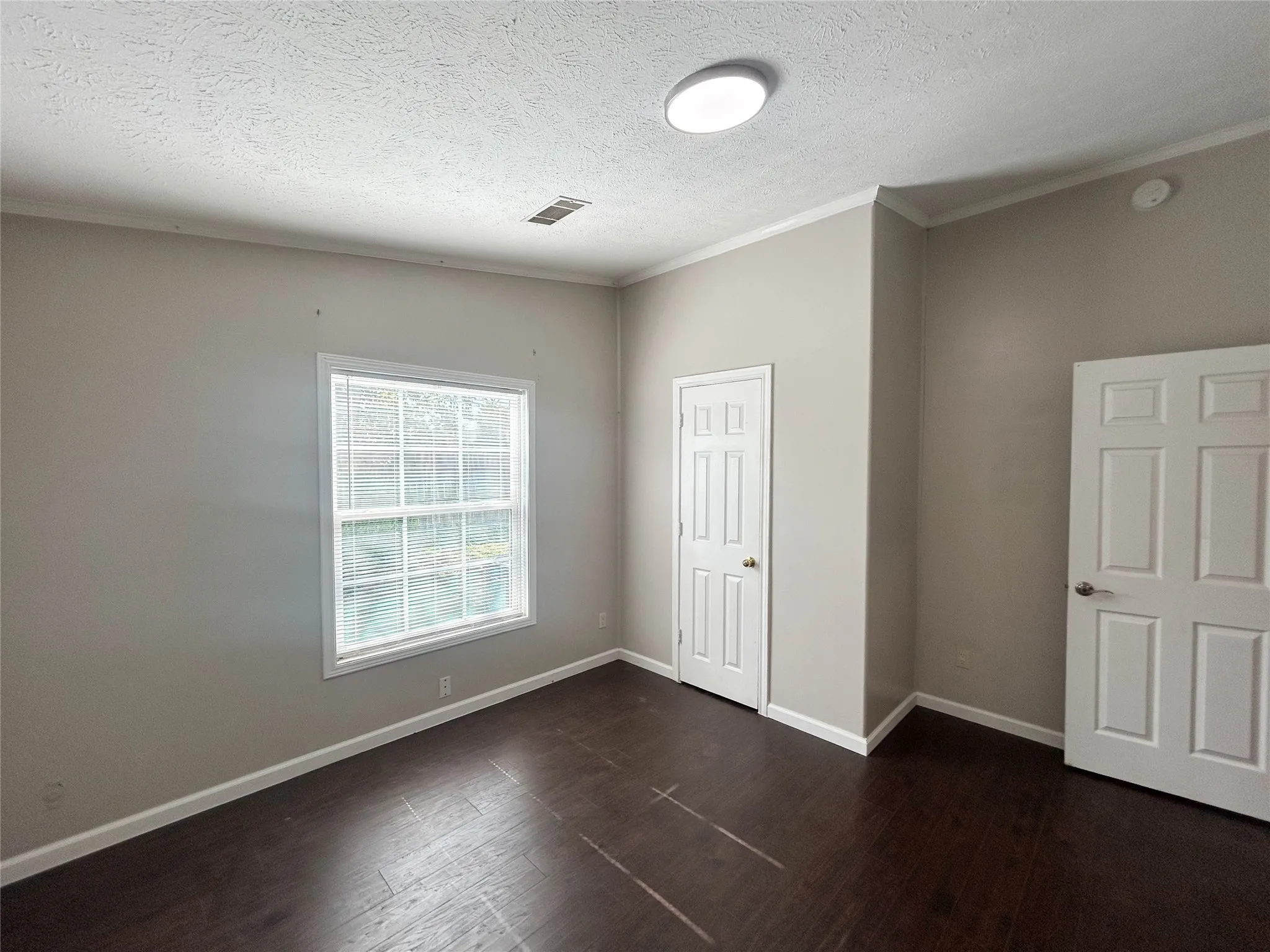 Single Family Residence For Rent in Ellis County , 111 5 Points Road, Waxahachie, Texas 75165, 3 Bedroom, 2 Bathroom, Garage spaces, 1,218 Sqft, built in 2001, mls#21399826, Real Estate Agent in Waxahachie, Homes For Rent in Ellis county, Homes For Rent in Waxahachie, Realtor in Waxahachie Texas, Real Estate Brokerage Independent Realty Texas, Luminita Cordes Realtor
