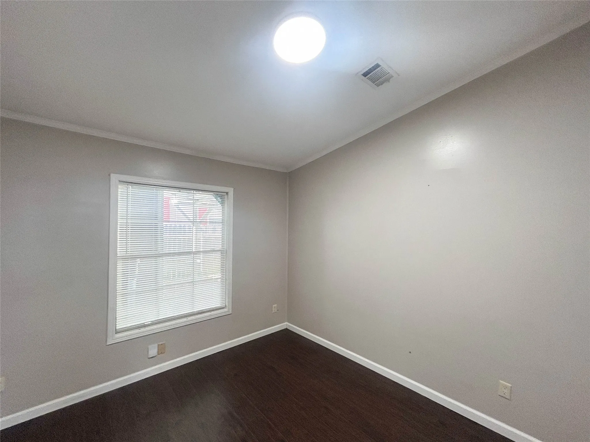 Single Family Residence For Rent in Ellis County , 111 5 Points Road, Waxahachie, Texas 75165, 3 Bedroom, 2 Bathroom, Garage spaces, 1,218 Sqft, built in 2001, mls#21399826, Real Estate Agent in Waxahachie, Homes For Rent in Ellis county, Homes For Rent in Waxahachie, Realtor in Waxahachie Texas, Real Estate Brokerage Independent Realty Texas, Luminita Cordes Realtor