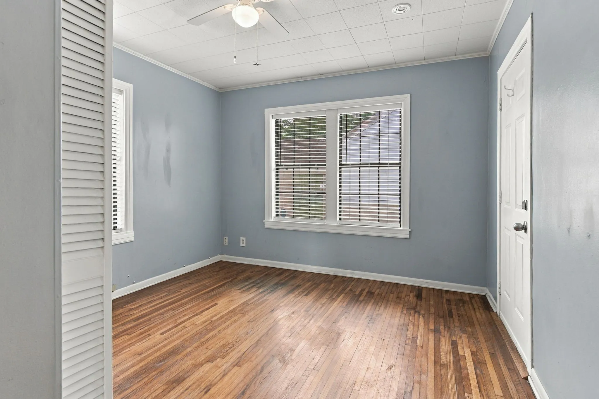 Single Family Residence For Rent in Tarrant County , 3804 Birchman Avenue, Fort Worth, Texas 76107, 2 Bedroom, 1 Bathroom, Garage spaces, 864 Sqft, built in 1939, mls#21399610, Real Estate Agent in Fort Worth, Homes For Rent in Tarrant county, Homes For Rent in Fort Worth, Realtor in Fort Worth Texas, Real Estate Brokerage Independent Realty Texas, Luminita Cordes Realtor