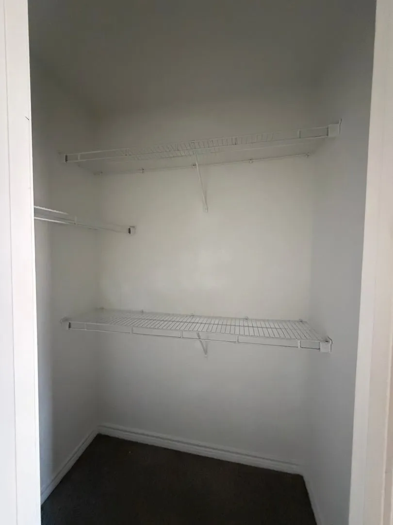 Duplex For Rent in Mc Lennan County , 2531 Pascal Court A, Waco, Texas 76706, 3 Bedroom, 4 Bathroom, 2 Garage spaces, 2,700 Sqft, built in 2005, mls#21399848, Real Estate Agent in Waco, Homes For Rent in Mc Lennan county, Homes For Rent in Waco, Realtor in Waco Texas, Real Estate Brokerage Independent Realty Texas, Luminita Cordes Realtor