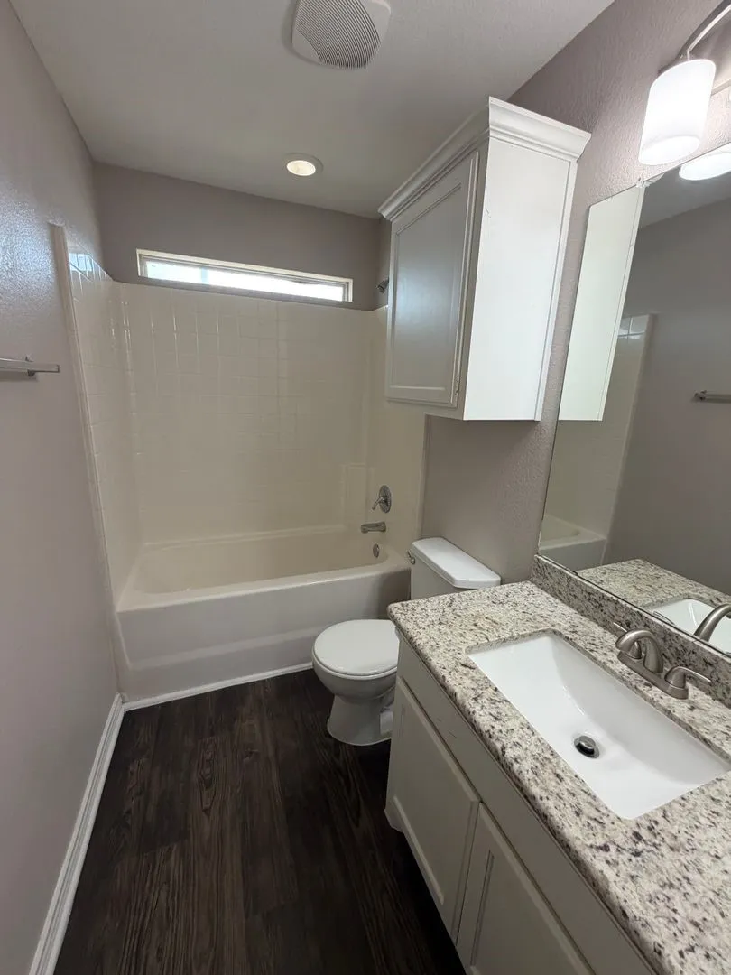 Duplex For Rent in Mc Lennan County , 2531 Pascal Court A, Waco, Texas 76706, 3 Bedroom, 4 Bathroom, 2 Garage spaces, 2,700 Sqft, built in 2005, mls#21399848, Real Estate Agent in Waco, Homes For Rent in Mc Lennan county, Homes For Rent in Waco, Realtor in Waco Texas, Real Estate Brokerage Independent Realty Texas, Luminita Cordes Realtor