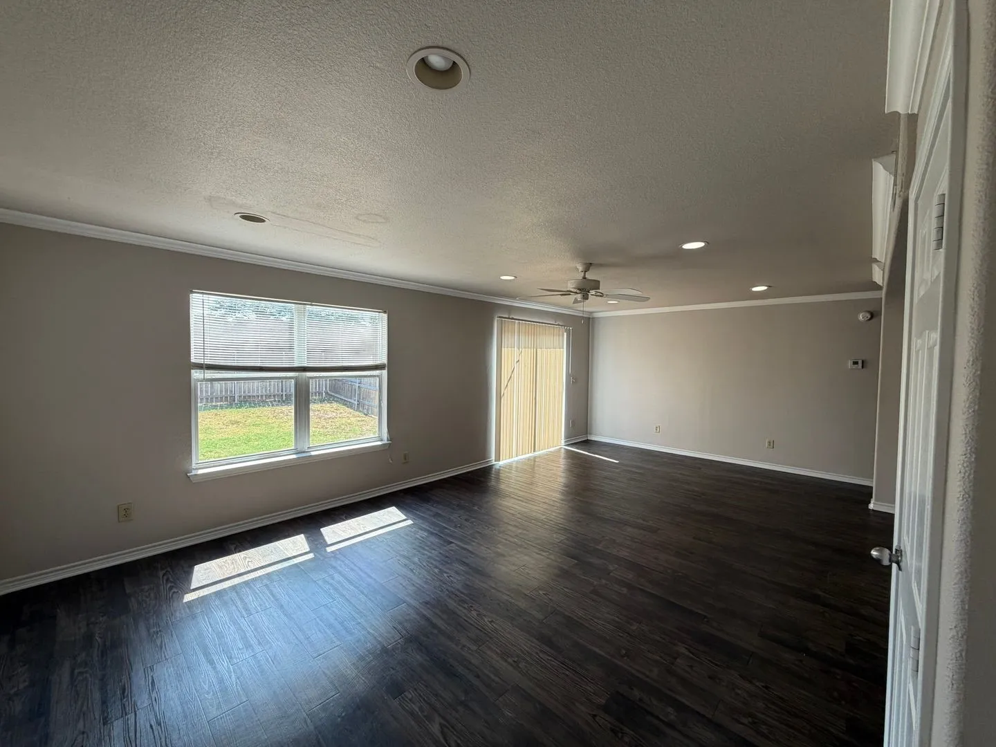 Duplex For Rent in Mc Lennan County , 2531 Pascal Court A, Waco, Texas 76706, 3 Bedroom, 4 Bathroom, 2 Garage spaces, 2,700 Sqft, built in 2005, mls#21399848, Real Estate Agent in Waco, Homes For Rent in Mc Lennan county, Homes For Rent in Waco, Realtor in Waco Texas, Real Estate Brokerage Independent Realty Texas, Luminita Cordes Realtor