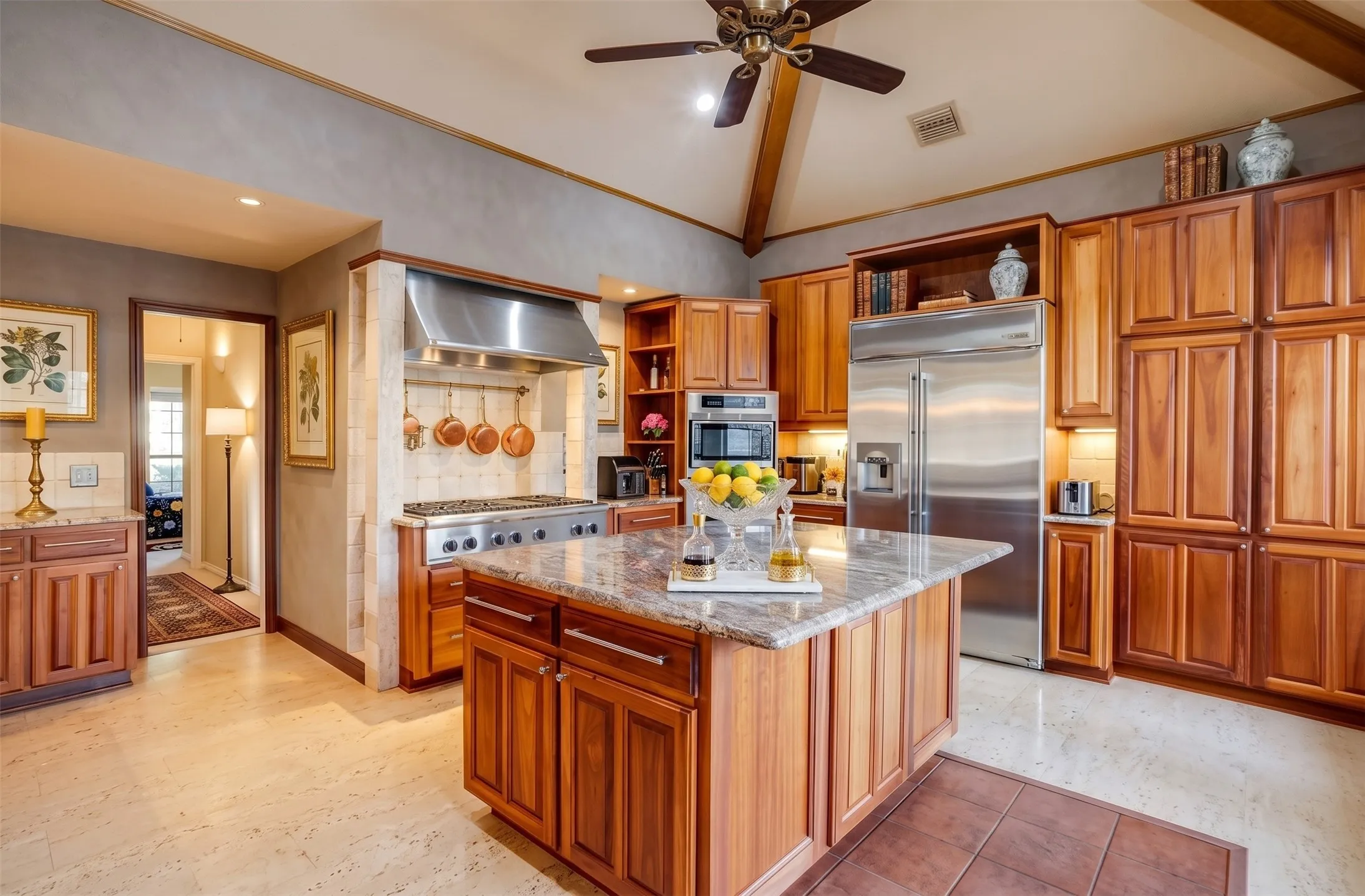 Single Family Residence For Sale in Dallas County , 9812 Canyon Crest Circle, Irving, Texas 75063, 4 Bedroom, 4 Bathroom, 3 Garage spaces, 3,228 Sqft, built in 1986, mls#21399776, Real Estate Agent in Irving, Homes For Sale in Dallas county, Homes For Sale in Irving, Realtor in Irving Texas, Real Estate Brokerage Independent Realty Texas, Luminita Cordes Realtor