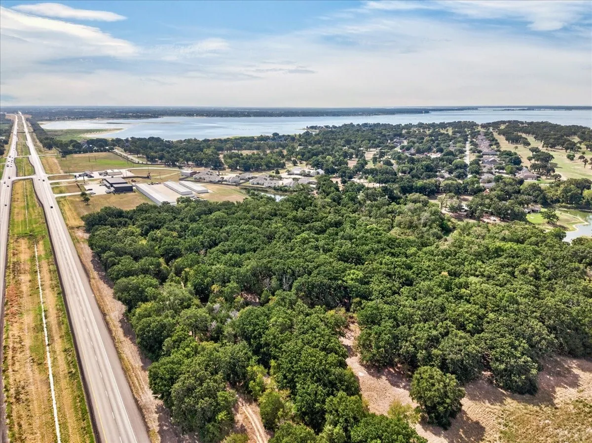 Unimproved Land For Sale in Kaufman County , 0 HWY 175, Mabank, Texas 75147, 0, 0, Garage spaces, 0 Sqft, built in 0, mls#21391114, Real Estate Agent in Mabank, Homes For Sale in Kaufman county, Homes For Sale in Mabank, Realtor in Mabank Texas, Real Estate Brokerage Independent Realty Texas, Luminita Cordes Realtor