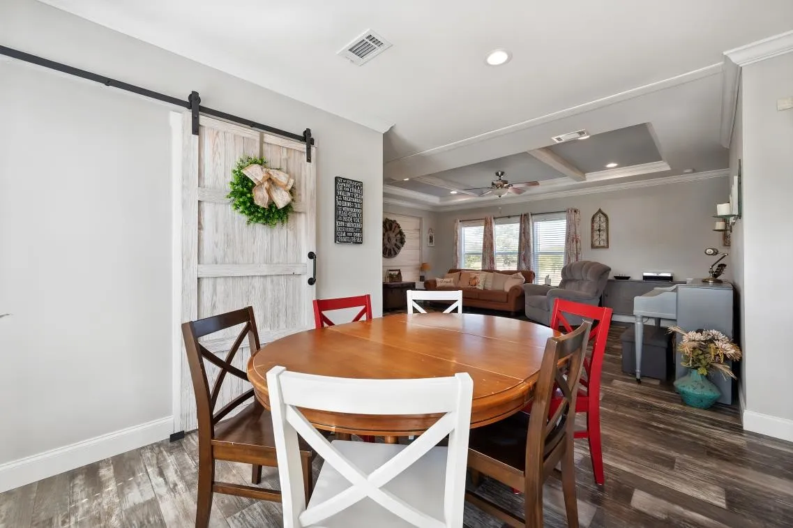 Mobile Home For Sale in Navarro County , 822 SE County Road 3100, Corsicana, Texas 75109, 3 Bedroom, 2 Bathroom, Garage spaces, 1,456 Sqft, built in 2021, mls#21397560, Real Estate Agent in Corsicana, Homes For Sale in Navarro county, Homes For Sale in Corsicana, Realtor in Corsicana Texas, Real Estate Brokerage Independent Realty Texas, Luminita Cordes Realtor