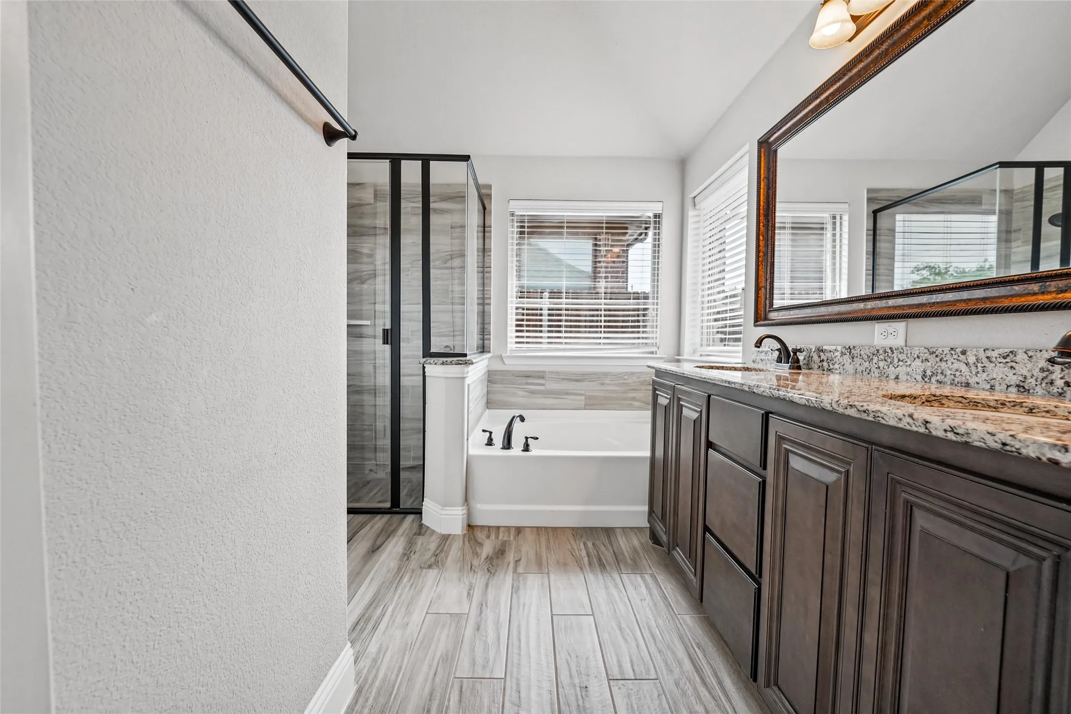 Single Family Residence For Sale in Collin County , 2107 Victoria Lane, Princeton, Texas 75407, 4 Bedroom, 2 Bathroom, 2 Garage spaces, 1,964 Sqft, built in 2018, mls#21399850, Real Estate Agent in Princeton, Homes For Sale in Collin county, Homes For Sale in Princeton, Realtor in Princeton Texas, Real Estate Brokerage Independent Realty Texas, Luminita Cordes Realtor