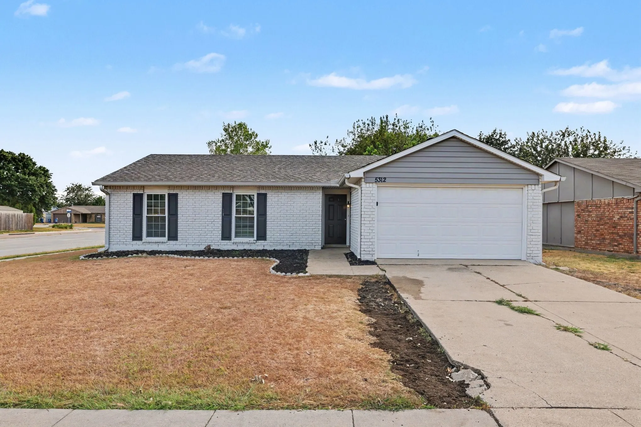 Single Family Residence For Sale in Denton County , 5312 Slay Drive, The Colony, Texas 75056, 3 Bedroom, 2 Bathroom, 2 Garage spaces, 1,339 Sqft, built in 1974, mls#21398437, Real Estate Agent in The Colony, Homes For Sale in Denton county, Homes For Sale in The Colony, Realtor in The Colony Texas, Real Estate Brokerage Independent Realty Texas, Luminita Cordes Realtor