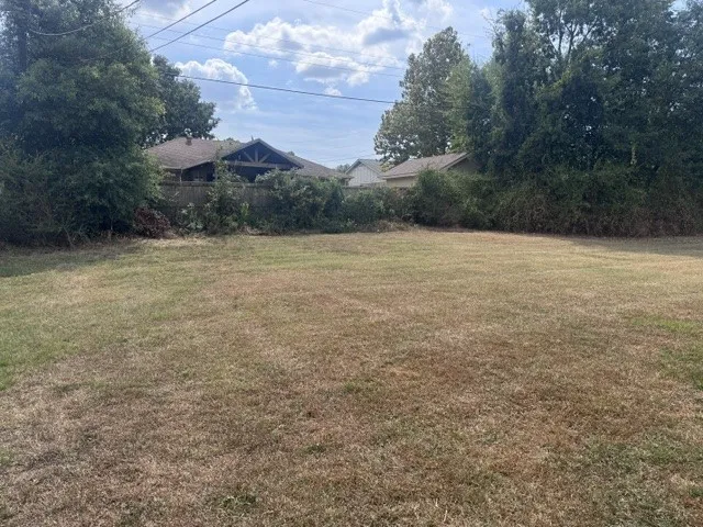 Duplex For Rent in Lamar County , 2838 Kessler Drive 2840, Paris, Texas 75460, 2 Bedroom, 1 Bathroom, Garage spaces, 1,764 Sqft, built in 0, mls#21399876, Real Estate Agent in Paris, Homes For Rent in Lamar county, Homes For Rent in Paris, Realtor in Paris Texas, Real Estate Brokerage Independent Realty Texas, Luminita Cordes Realtor