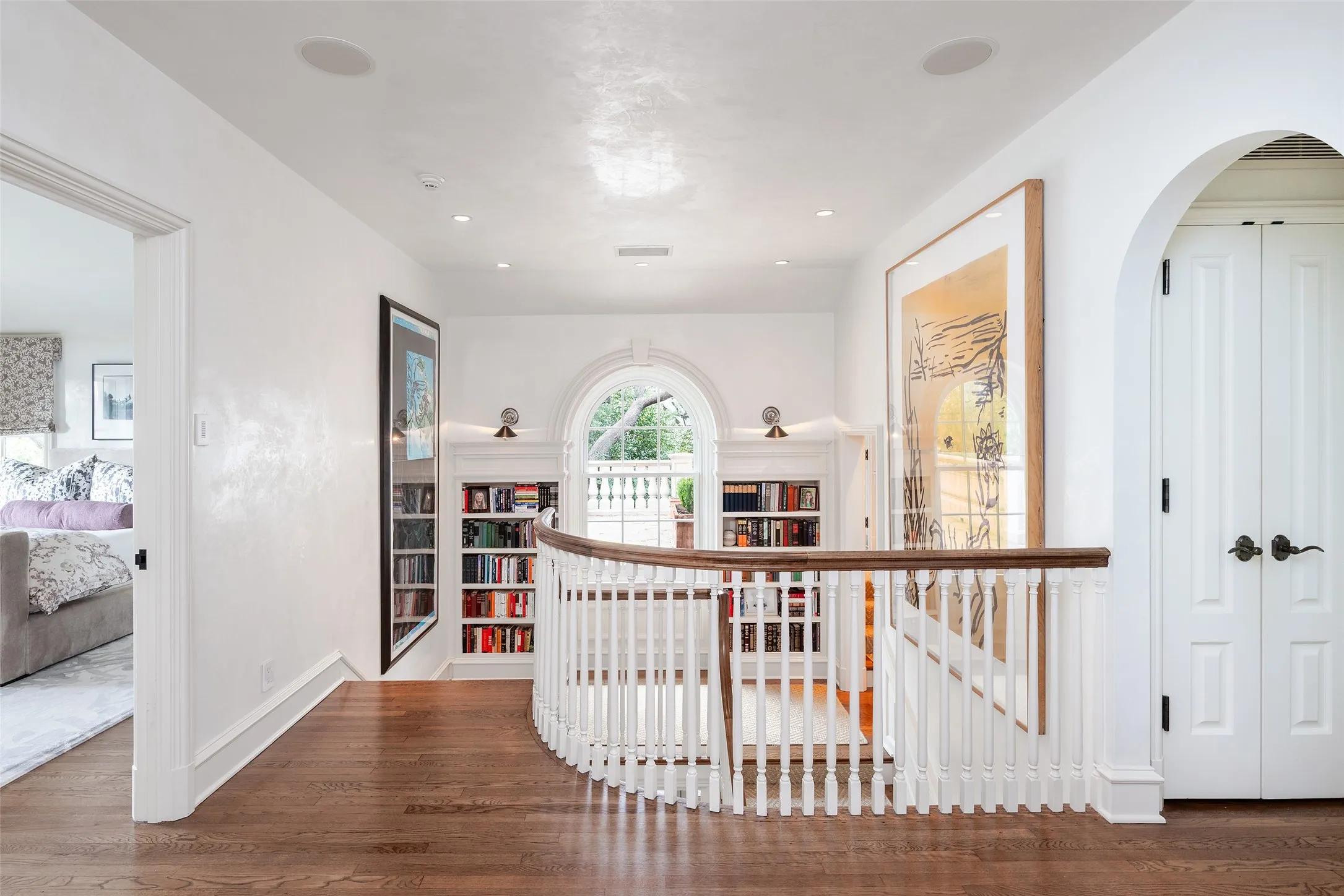 Single Family Residence For Sale in Dallas County , 4320 Saint Johns Drive, Highland Park, Texas 75205, 3 Bedroom, 5 Bathroom, 3 Garage spaces, 6,263 Sqft, built in 1925, mls#21398644, Real Estate Agent in Highland Park, Homes For Sale in Dallas county, Homes For Sale in Highland Park, Realtor in Highland Park Texas, Real Estate Brokerage Independent Realty Texas, Luminita Cordes Realtor