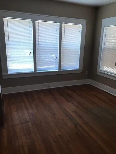 Apartment For Rent in Taylor County , 649 E North 18th Street 3, Abilene, Texas 79601, 1 Bedroom, 1 Bathroom, Garage spaces, 540 Sqft, built in 1934, mls#21399915, Real Estate Agent in Abilene, Homes For Rent in Taylor county, Homes For Rent in Abilene, Realtor in Abilene Texas, Real Estate Brokerage Independent Realty Texas, Luminita Cordes Realtor