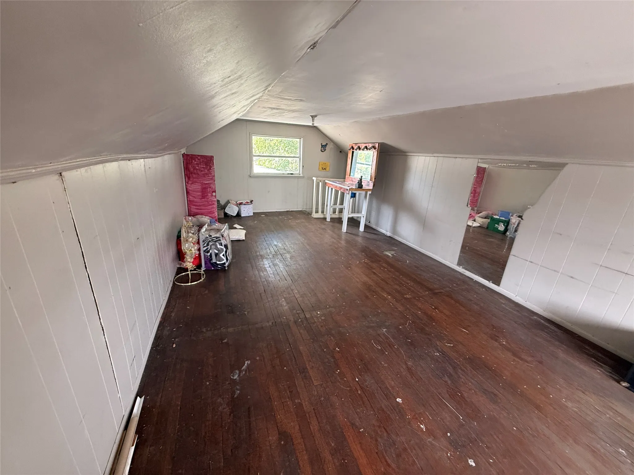 Single Family Residence For Sale in Brown County , 1109 Duke Street, Brownwood, Texas 76801, 4 Bedroom, 1 Bathroom, 1 Garage spaces, 1,971 Sqft, built in 0, mls#21399716, Real Estate Agent in Brownwood, Homes For Sale in Brown county, Homes For Sale in Brownwood, Realtor in Brownwood Texas, Real Estate Brokerage Independent Realty Texas, Luminita Cordes Realtor