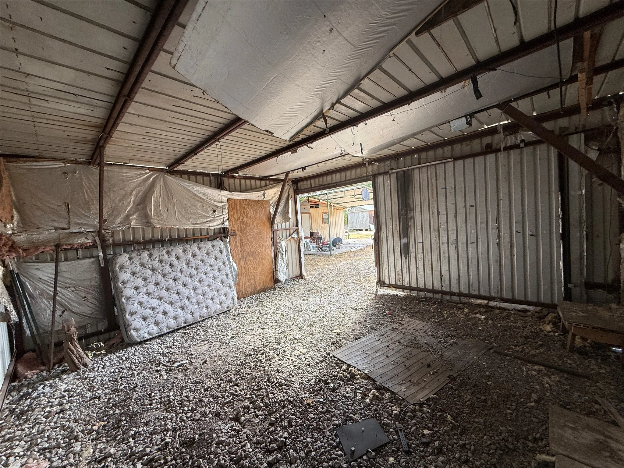 Single Family Residence For Sale in Brown County , 1109 Duke Street, Brownwood, Texas 76801, 4 Bedroom, 1 Bathroom, 1 Garage spaces, 1,971 Sqft, built in 0, mls#21399716, Real Estate Agent in Brownwood, Homes For Sale in Brown county, Homes For Sale in Brownwood, Realtor in Brownwood Texas, Real Estate Brokerage Independent Realty Texas, Luminita Cordes Realtor