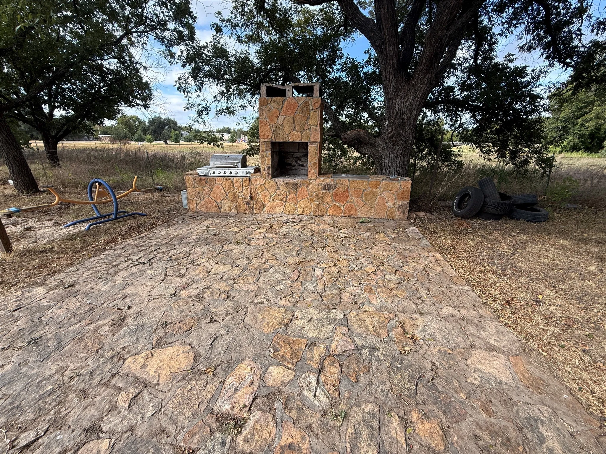 Single Family Residence For Sale in Brown County , 1109 Duke Street, Brownwood, Texas 76801, 4 Bedroom, 1 Bathroom, 1 Garage spaces, 1,971 Sqft, built in 0, mls#21399716, Real Estate Agent in Brownwood, Homes For Sale in Brown county, Homes For Sale in Brownwood, Realtor in Brownwood Texas, Real Estate Brokerage Independent Realty Texas, Luminita Cordes Realtor