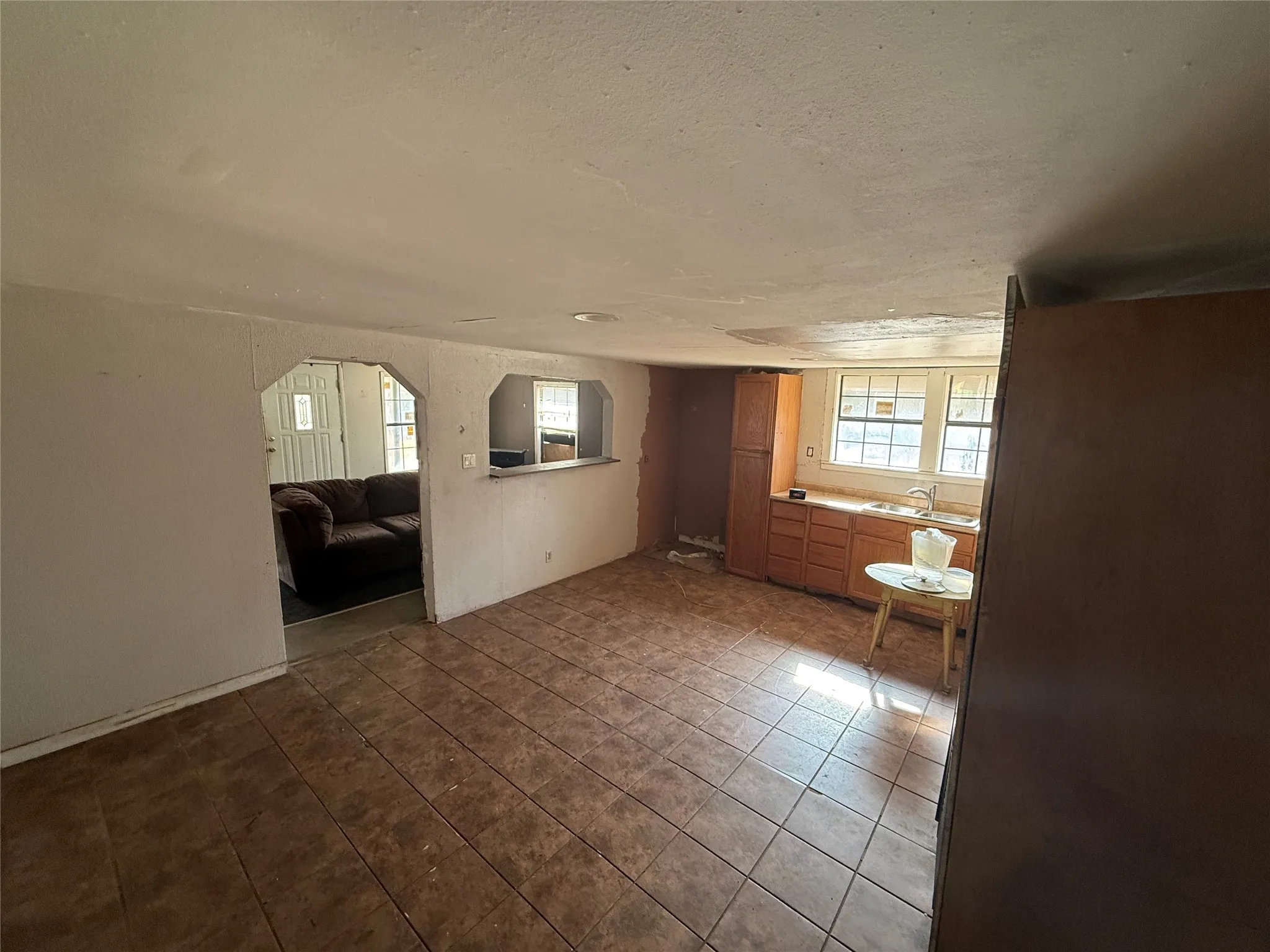 Single Family Residence For Sale in Brown County , 1109 Duke Street, Brownwood, Texas 76801, 4 Bedroom, 1 Bathroom, 1 Garage spaces, 1,971 Sqft, built in 0, mls#21399716, Real Estate Agent in Brownwood, Homes For Sale in Brown county, Homes For Sale in Brownwood, Realtor in Brownwood Texas, Real Estate Brokerage Independent Realty Texas, Luminita Cordes Realtor