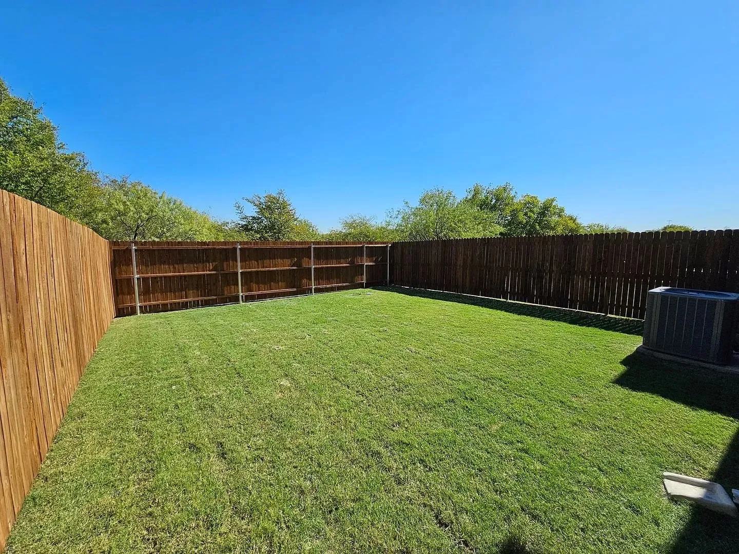 Townhouse For Rent in Denton County , 549 Hutchinson Lane, Lewisville, Texas 75077, 3 Bedroom, 3 Bathroom, 2 Garage spaces, 1,920 Sqft, built in 2022, mls#21399924, Real Estate Agent in Lewisville, Homes For Rent in Denton county, Homes For Rent in Lewisville, Realtor in Lewisville Texas, Real Estate Brokerage Independent Realty Texas, Luminita Cordes Realtor