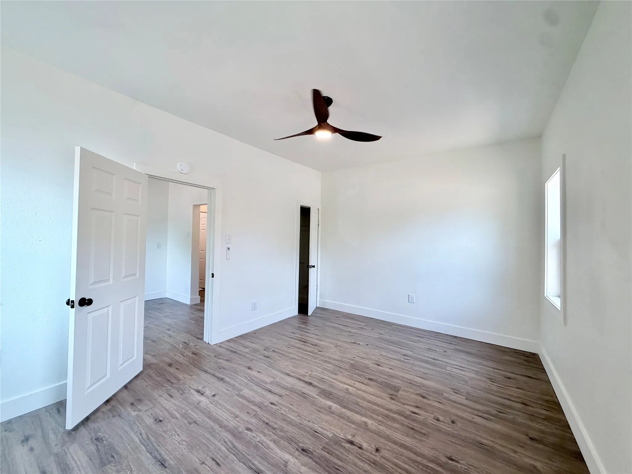 Single Family Residence For Sale in Taylor County , 525 Miller Street, Abilene, Texas 79605, 2 Bedroom, 1 Bathroom, Garage spaces, 948 Sqft, built in 1927, mls#21393302, Real Estate Agent in Abilene, Homes For Sale in Taylor county, Homes For Sale in Abilene, Realtor in Abilene Texas, Real Estate Brokerage Independent Realty Texas, Luminita Cordes Realtor