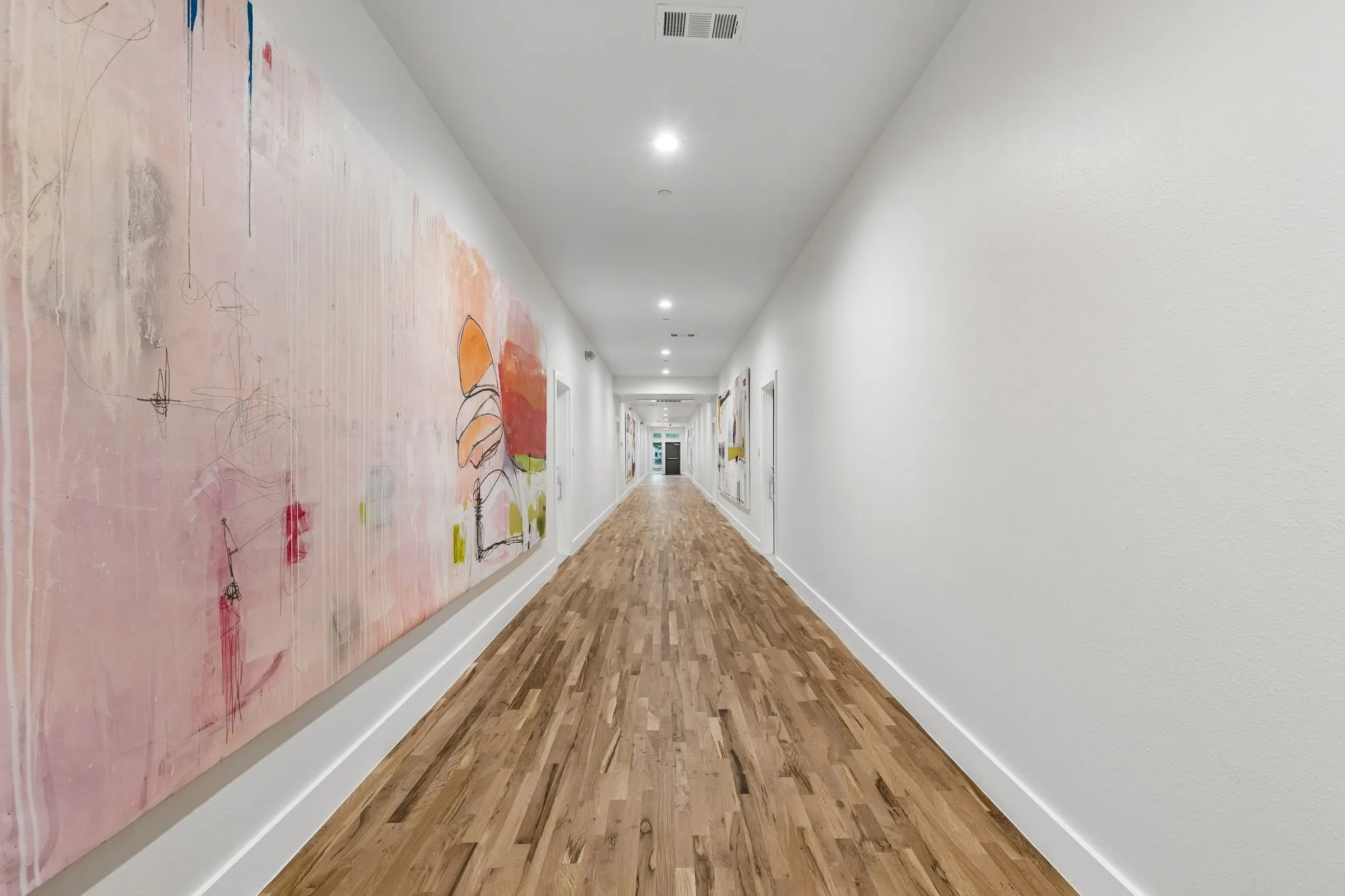 Apartment For Rent in Dallas County , 5021 Bryan Street, Dallas, Texas 75206, 1 Bedroom, 1 Bathroom, Garage spaces, 843 Sqft, built in 2026, mls#21384236, Real Estate Agent in Dallas, Homes For Rent in Dallas county, Homes For Rent in Dallas, Realtor in Dallas Texas, Real Estate Brokerage Independent Realty Texas, Luminita Cordes Realtor