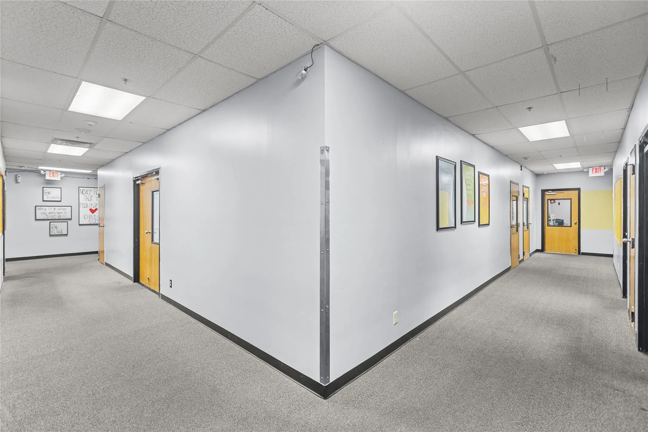 Business For Rent in Cooke County , 2205 E Highway 82, Gainesville, Texas 76240, 0, 0, Garage spaces, 21,650 Sqft, built in 0, mls#21397410, Real Estate Agent in Gainesville, Homes For Rent in Cooke county, Homes For Rent in Gainesville, Realtor in Gainesville Texas, Real Estate Brokerage Independent Realty Texas, Luminita Cordes Realtor