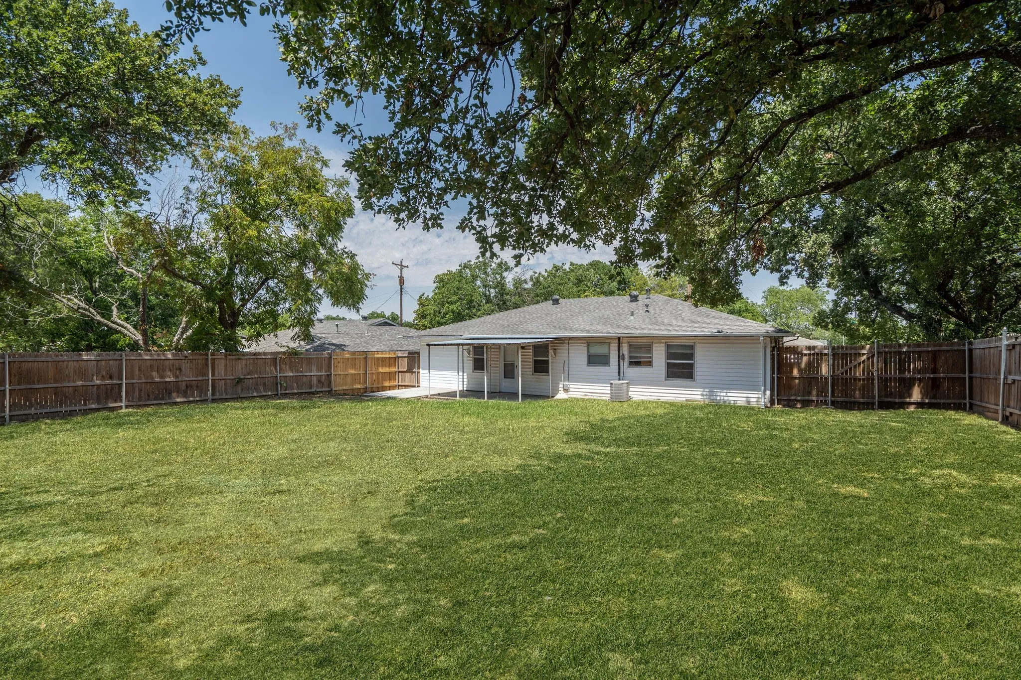View of yard featuring a patio area