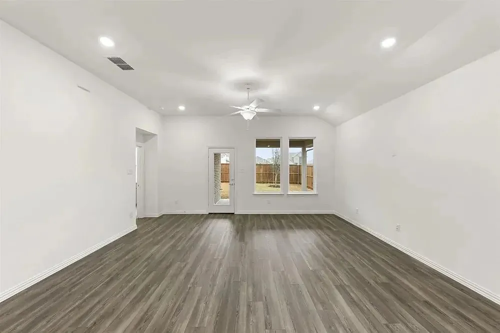 Single Family Residence For Rent in Collin County , 1825 Plymouth Drive, Princeton, Texas 75407, 4 Bedroom, 2 Bathroom, 2 Garage spaces, 2,264 Sqft, built in 2021, mls#21399946, Real Estate Agent in Princeton, Homes For Rent in Collin county, Homes For Rent in Princeton, Realtor in Princeton Texas, Real Estate Brokerage Independent Realty Texas, Luminita Cordes Realtor