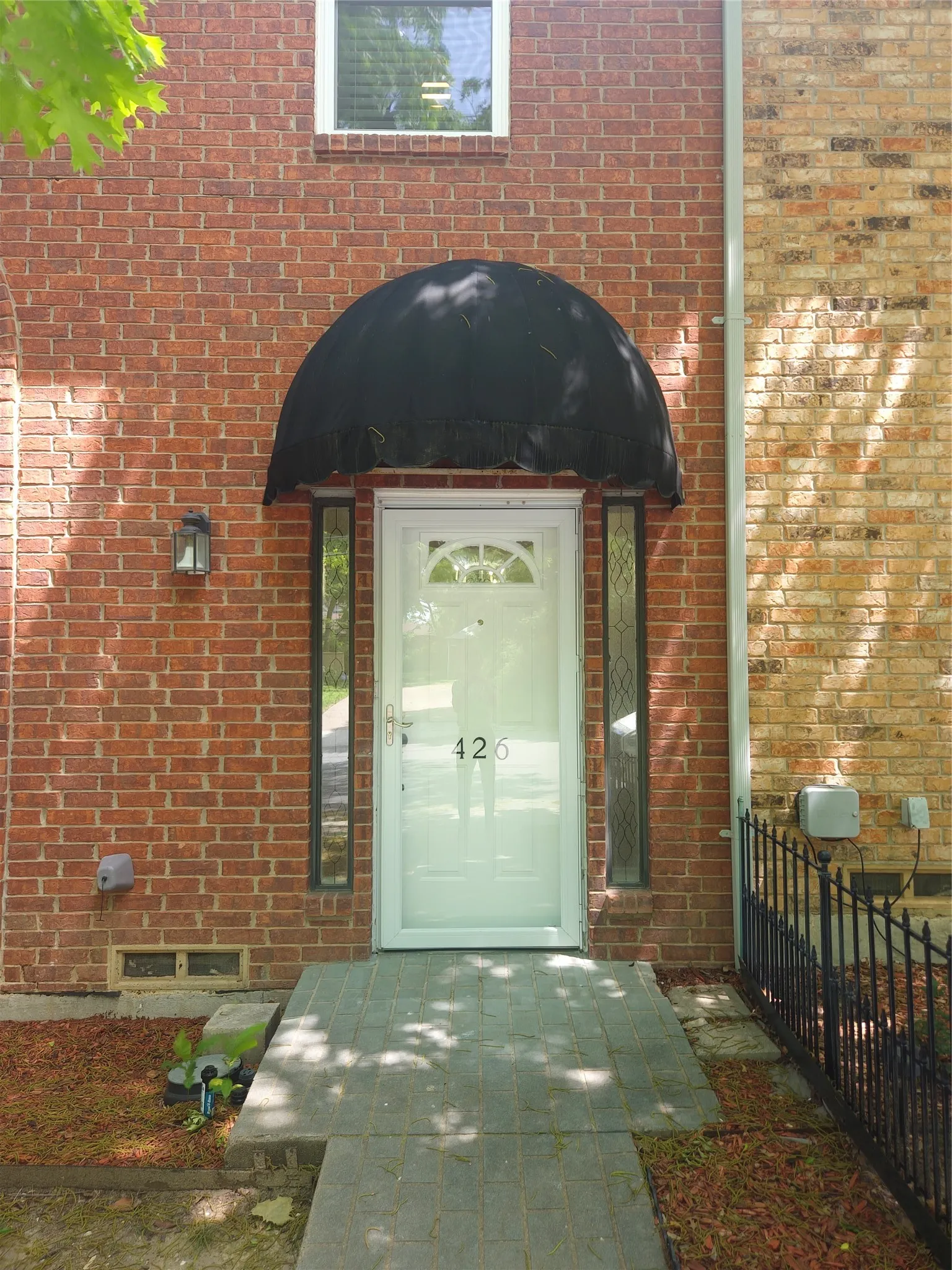 Townhouse For Rent in Parker County , 426 W Oak Street, Weatherford, Texas 76086, 2 Bedroom, 3 Bathroom, 2 Garage spaces, 1,651 Sqft, built in 1990, mls#21399948, Real Estate Agent in Weatherford, Homes For Rent in Parker county, Homes For Rent in Weatherford, Realtor in Weatherford Texas, Real Estate Brokerage Independent Realty Texas, Luminita Cordes Realtor
