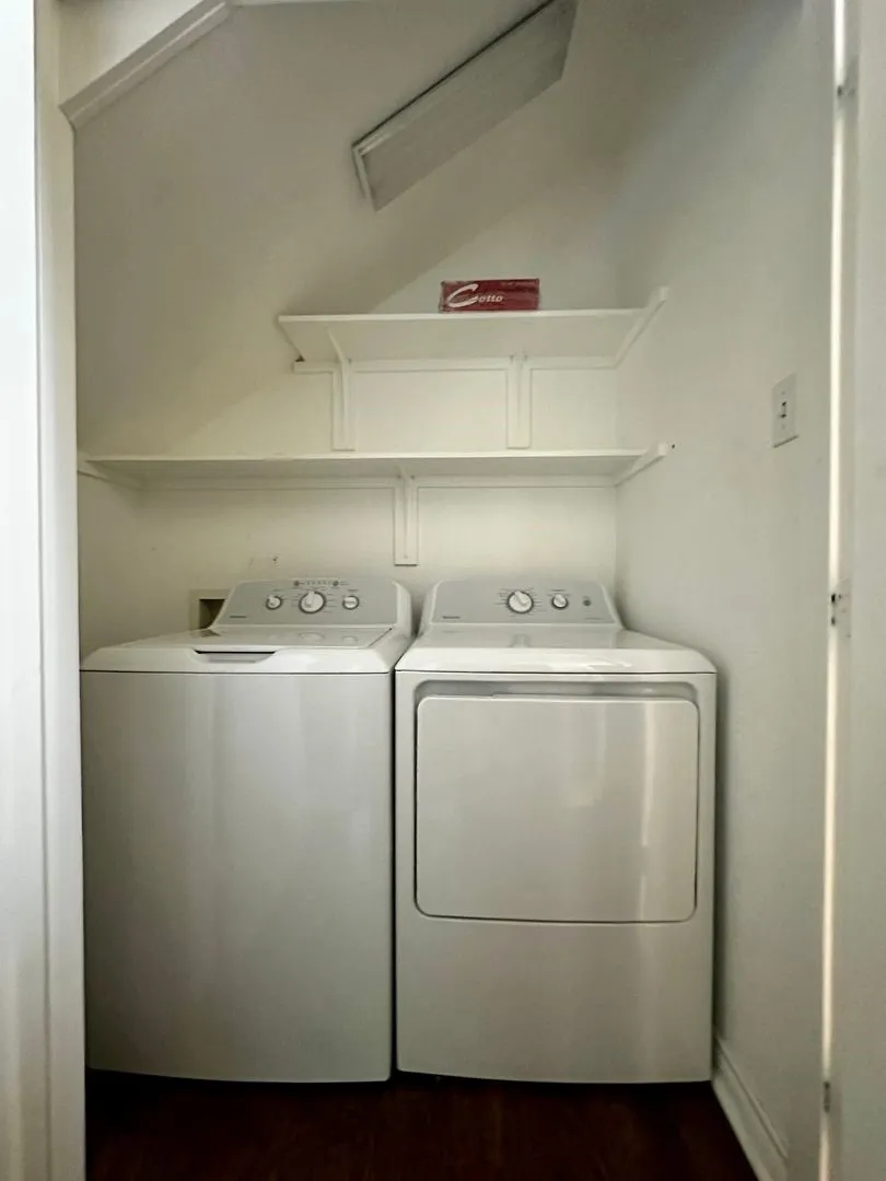 Duplex For Rent in Mc Lennan County , 2016 8th B, Waco, Texas 76706, 4 Bedroom, 2 Bathroom, Garage spaces, 1,600 Sqft, built in 2005, mls#21399958, Real Estate Agent in Waco, Homes For Rent in Mc Lennan county, Homes For Rent in Waco, Realtor in Waco Texas, Real Estate Brokerage Independent Realty Texas, Luminita Cordes Realtor