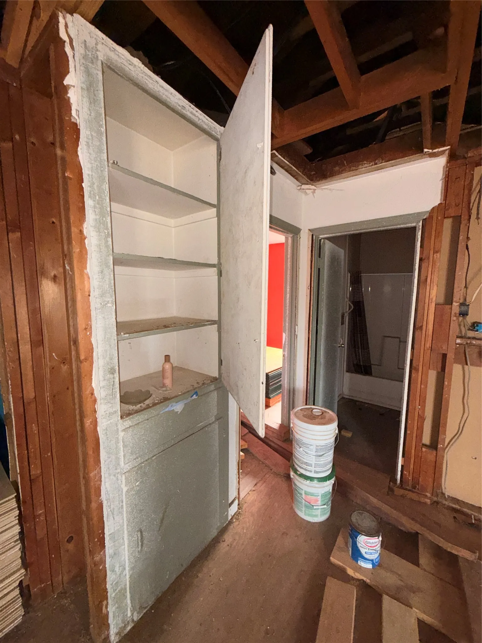 Single Family Residence For Sale in Palo Pinto County , 1808 SE 19th Street, Mineral Wells, Texas 76067, 3 Bedroom, 1 Bathroom, Garage spaces, 1,037 Sqft, built in 1951, mls#21399938, Real Estate Agent in Mineral Wells, Homes For Sale in Palo Pinto county, Homes For Sale in Mineral Wells, Realtor in Mineral Wells Texas, Real Estate Brokerage Independent Realty Texas, Luminita Cordes Realtor