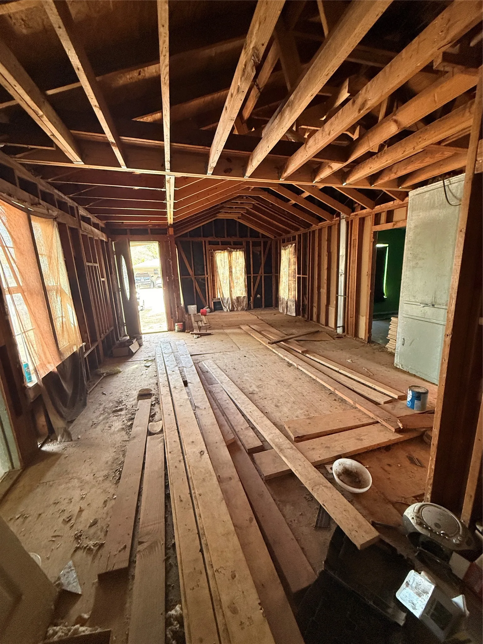 Single Family Residence For Sale in Palo Pinto County , 1808 SE 19th Street, Mineral Wells, Texas 76067, 3 Bedroom, 1 Bathroom, Garage spaces, 1,037 Sqft, built in 1951, mls#21399938, Real Estate Agent in Mineral Wells, Homes For Sale in Palo Pinto county, Homes For Sale in Mineral Wells, Realtor in Mineral Wells Texas, Real Estate Brokerage Independent Realty Texas, Luminita Cordes Realtor