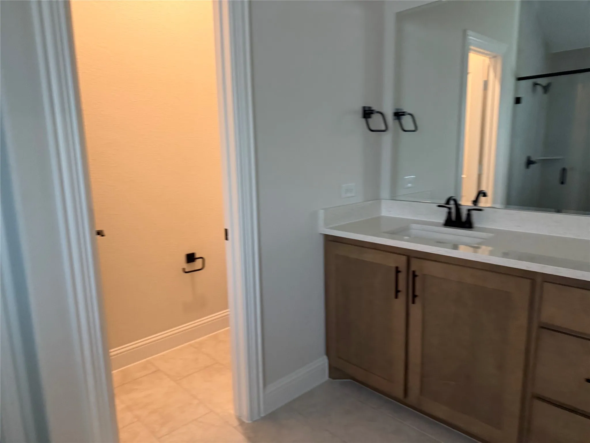 Single Family Residence For Rent in Rockwall County , 3818 Mesa Verde Drive, Rockwall, Texas 75032, 3 Bedroom, 3 Bathroom, Garage spaces, 2,268 Sqft, built in 2024, mls#21399968, Real Estate Agent in Rockwall, Homes For Rent in Rockwall county, Homes For Rent in Rockwall, Realtor in Rockwall Texas, Real Estate Brokerage Independent Realty Texas, Luminita Cordes Realtor