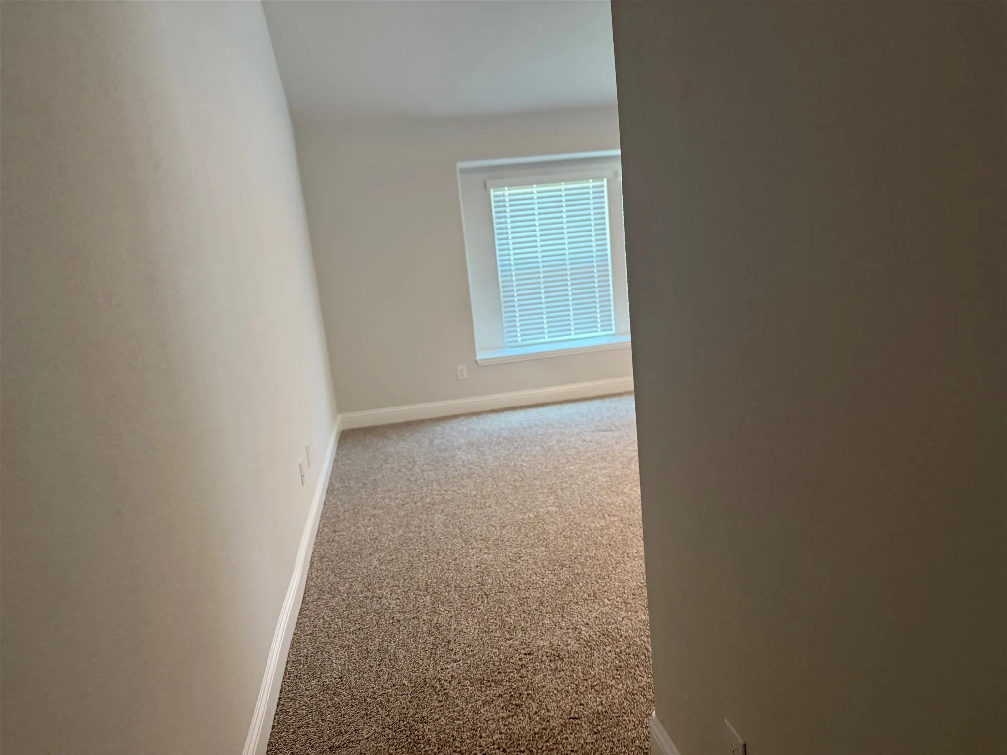Single Family Residence For Rent in Rockwall County , 3818 Mesa Verde Drive, Rockwall, Texas 75032, 3 Bedroom, 3 Bathroom, Garage spaces, 2,268 Sqft, built in 2024, mls#21399968, Real Estate Agent in Rockwall, Homes For Rent in Rockwall county, Homes For Rent in Rockwall, Realtor in Rockwall Texas, Real Estate Brokerage Independent Realty Texas, Luminita Cordes Realtor