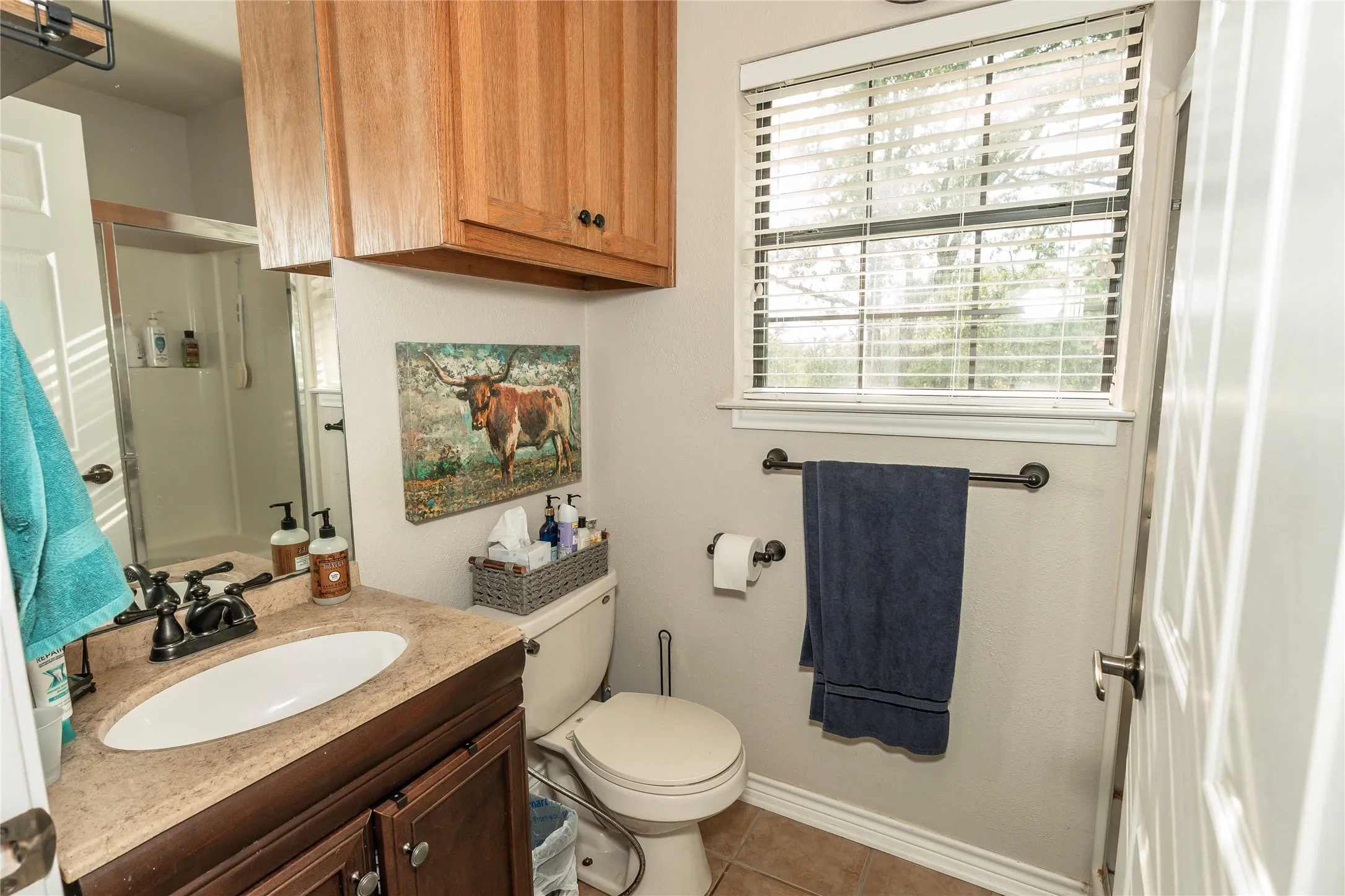 Single Family Residence For Sale in Montague County , 53 Country Club Court, Nocona, Texas 76255, 2 Bedroom, 2 Bathroom, 2 Garage spaces, 1,494 Sqft, built in 2003, mls#21399648, Real Estate Agent in Nocona, Homes For Sale in Montague county, Homes For Sale in Nocona, Realtor in Nocona Texas, Real Estate Brokerage Independent Realty Texas, Luminita Cordes Realtor