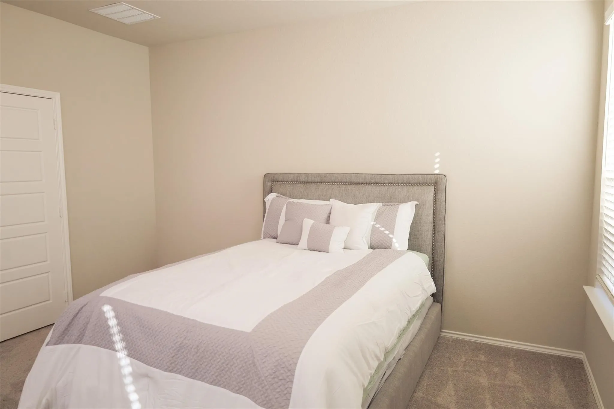Single Family Residence For Rent in Denton County , 5957 Revere Drive, Providence Village, Texas 76227, 3 Bedroom, 2 Bathroom, 2 Garage spaces, 1,461 Sqft, built in 2023, mls#21399985, Real Estate Agent in Providence Village, Homes For Rent in Denton county, Homes For Rent in Providence Village, Realtor in Providence Village Texas, Real Estate Brokerage Independent Realty Texas, Luminita Cordes Realtor