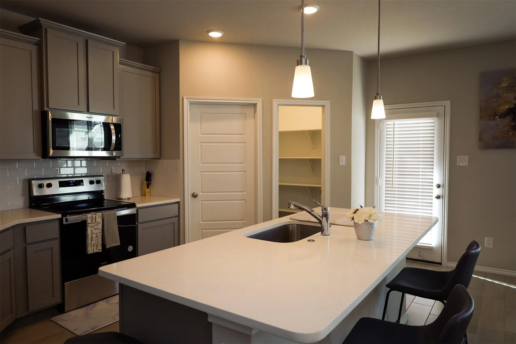 Single Family Residence For Rent in Denton County , 5957 Revere Drive, Providence Village, Texas 76227, 3 Bedroom, 2 Bathroom, 2 Garage spaces, 1,461 Sqft, built in 2023, mls#21399985, Real Estate Agent in Providence Village, Homes For Rent in Denton county, Homes For Rent in Providence Village, Realtor in Providence Village Texas, Real Estate Brokerage Independent Realty Texas, Luminita Cordes Realtor