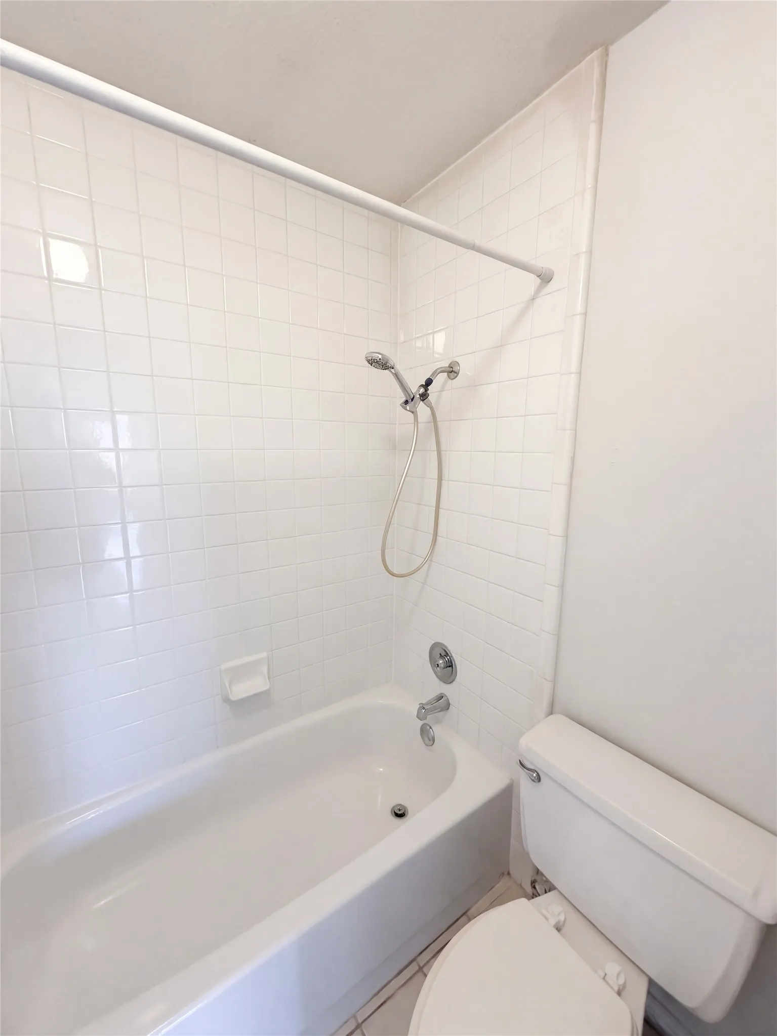 Single Family Residence For Sale in Dallas County , 15151 Berry Trail 707, Dallas, Texas 75248, 2 Bedroom, 2 Bathroom, Garage spaces, 1,135 Sqft, built in 1980, mls#21397711, Real Estate Agent in Dallas, Homes For Sale in Dallas county, Homes For Sale in Dallas, Realtor in Dallas Texas, Real Estate Brokerage Independent Realty Texas, Luminita Cordes Realtor