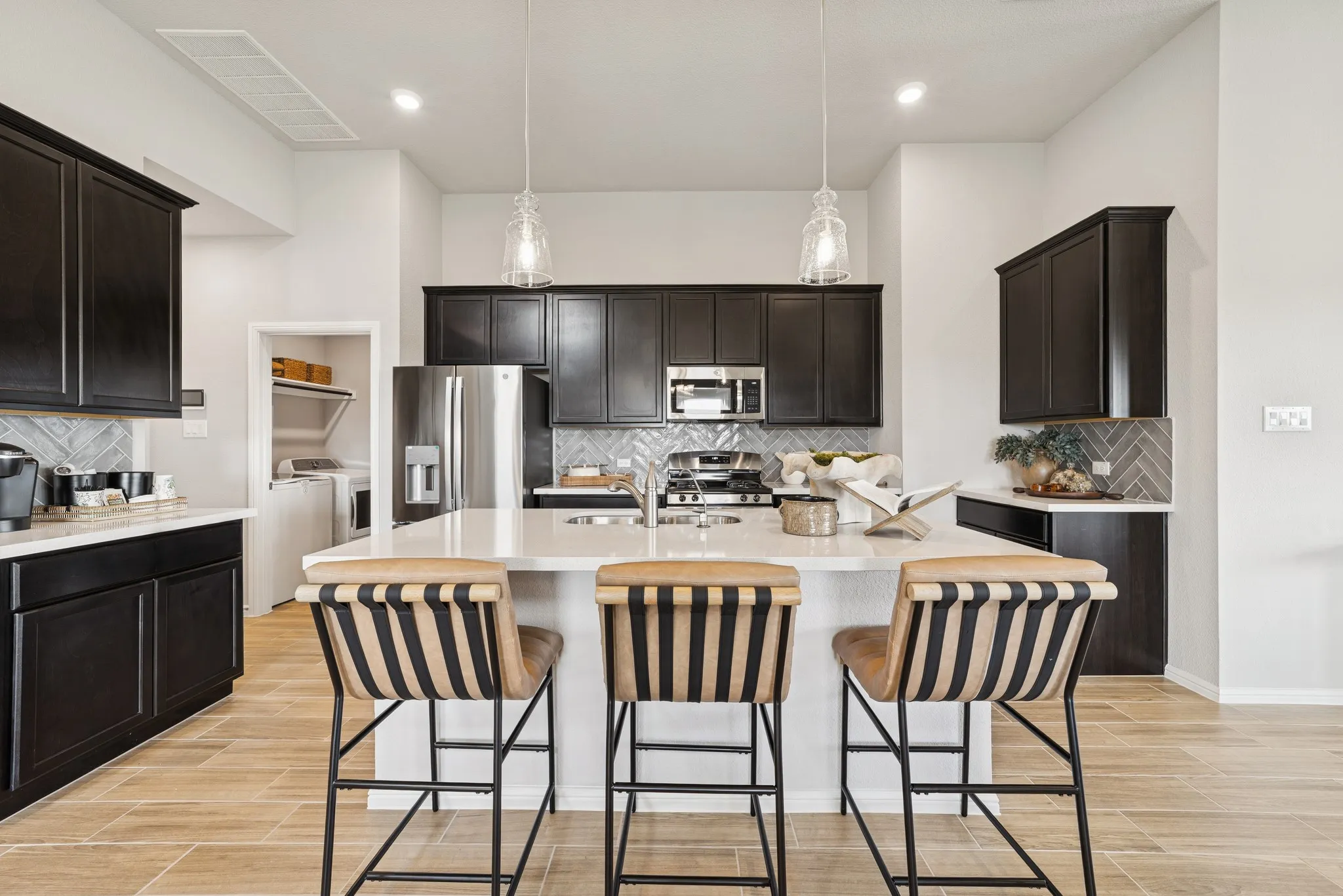 Single Family Residence For Sale in Denton County , 7028 Butterfield Drive, Sanger, Texas 76266, 3 Bedroom, 3 Bathroom, 2 Garage spaces, 1,699 Sqft, built in 2026, mls#21395071, Real Estate Agent in Sanger, Homes For Sale in Denton county, Homes For Sale in Sanger, Realtor in Sanger Texas, Real Estate Brokerage Independent Realty Texas, Luminita Cordes Realtor