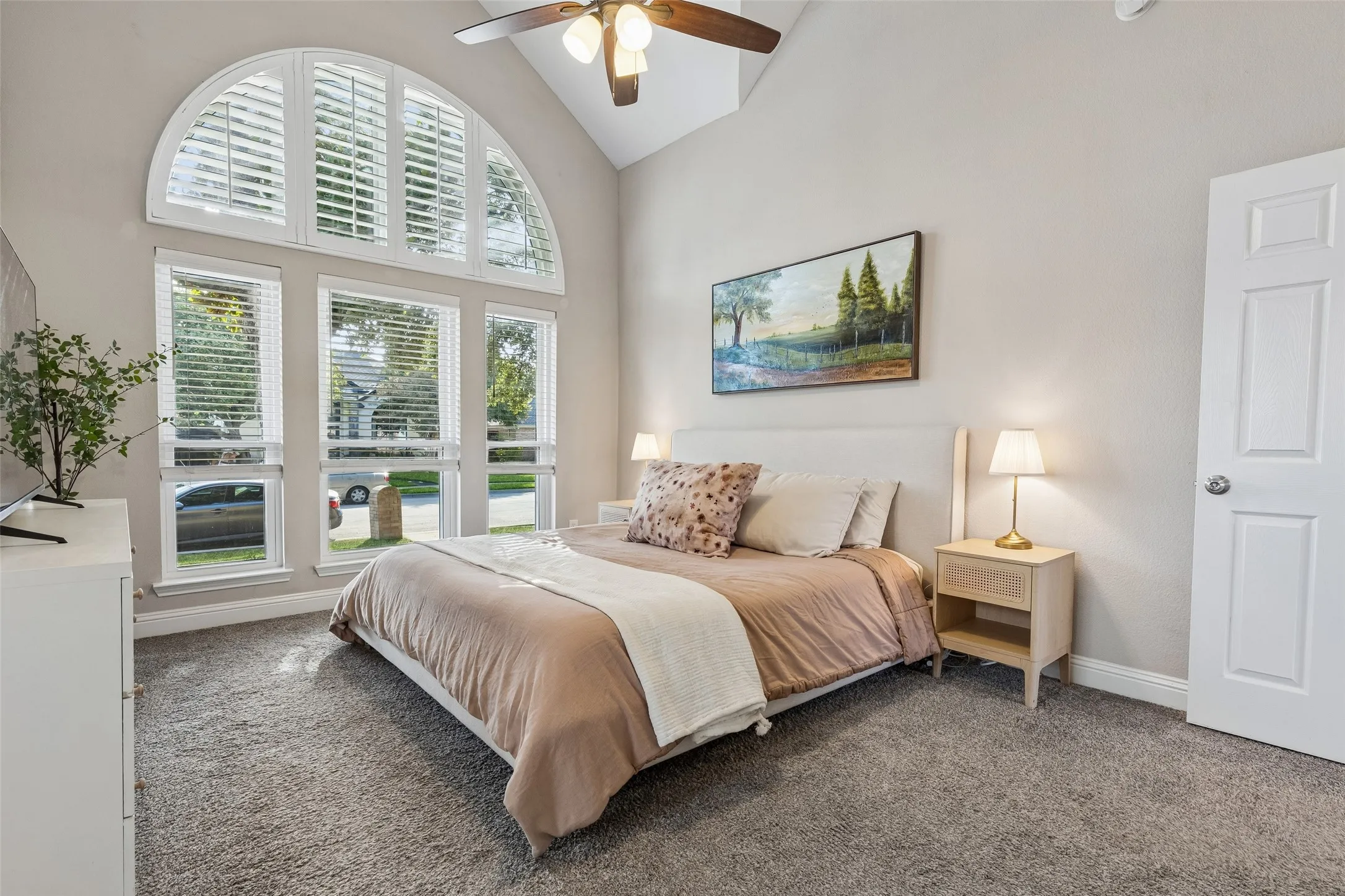 Single Family Residence For Sale in Dallas County , 5709 Highgate Lane, Rowlett, Texas 75088, 3 Bedroom, 2 Bathroom, 2 Garage spaces, 1,723 Sqft, built in 1991, mls#21399343, Real Estate Agent in Rowlett, Homes For Sale in Dallas county, Homes For Sale in Rowlett, Realtor in Rowlett Texas, Real Estate Brokerage Independent Realty Texas, Luminita Cordes Realtor