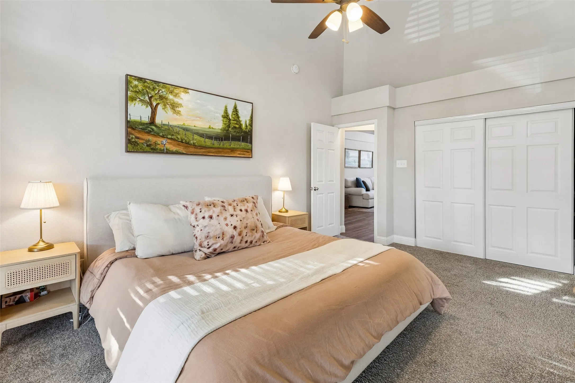 Single Family Residence For Sale in Dallas County , 5709 Highgate Lane, Rowlett, Texas 75088, 3 Bedroom, 2 Bathroom, 2 Garage spaces, 1,723 Sqft, built in 1991, mls#21399343, Real Estate Agent in Rowlett, Homes For Sale in Dallas county, Homes For Sale in Rowlett, Realtor in Rowlett Texas, Real Estate Brokerage Independent Realty Texas, Luminita Cordes Realtor