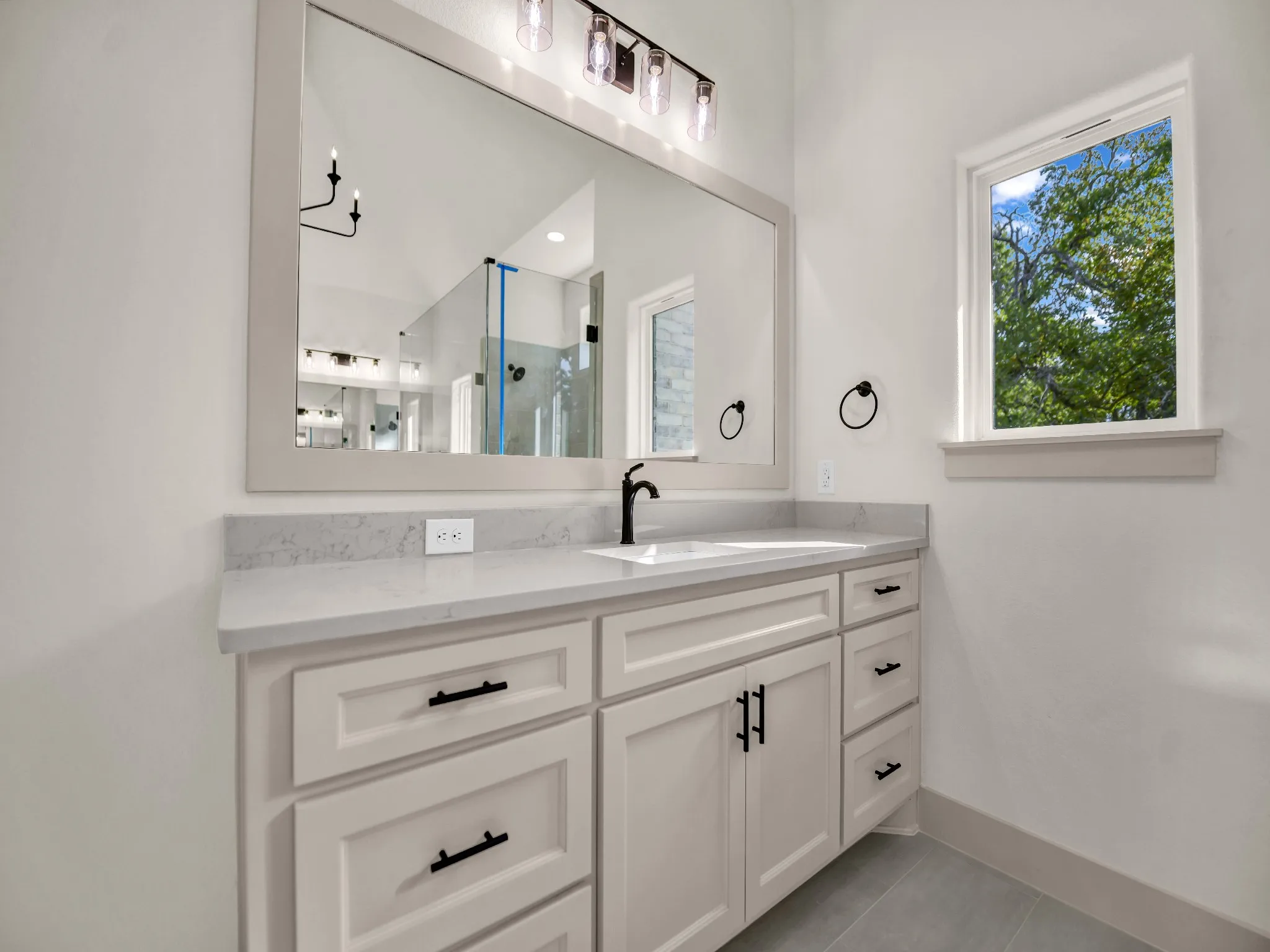 Single Family Residence For Sale in Parker County , 2024 Forest Bridge Drive, Azle, Texas 76020, 4 Bedroom, 3 Bathroom, 3 Garage spaces, 2,495 Sqft, built in 2026, mls#21399963, Real Estate Agent in Azle, Homes For Sale in Parker county, Homes For Sale in Azle, Realtor in Azle Texas, Real Estate Brokerage Independent Realty Texas, Luminita Cordes Realtor
