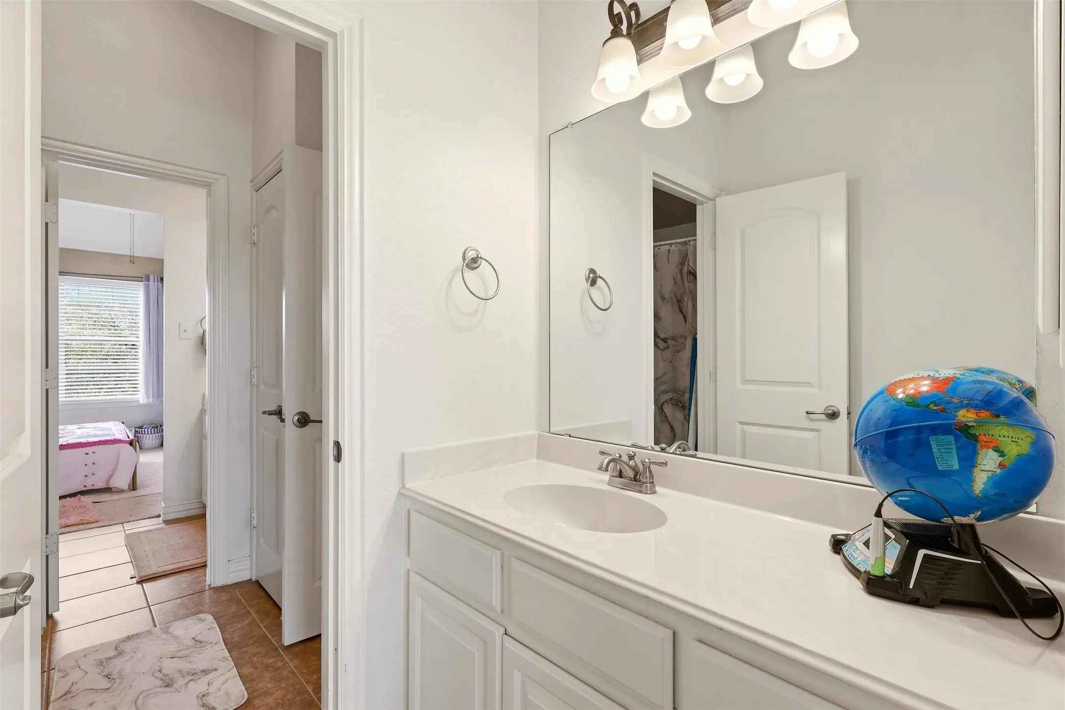 Single Family Residence For Rent in Denton County , 775 Burr Oak Drive, Frisco, Texas 75033, 4 Bedroom, 4 Bathroom, 2 Garage spaces, 3,576 Sqft, built in 2006, mls#21397710, Real Estate Agent in Frisco, Homes For Rent in Denton county, Homes For Rent in Frisco, Realtor in Frisco Texas, Real Estate Brokerage Independent Realty Texas, Luminita Cordes Realtor