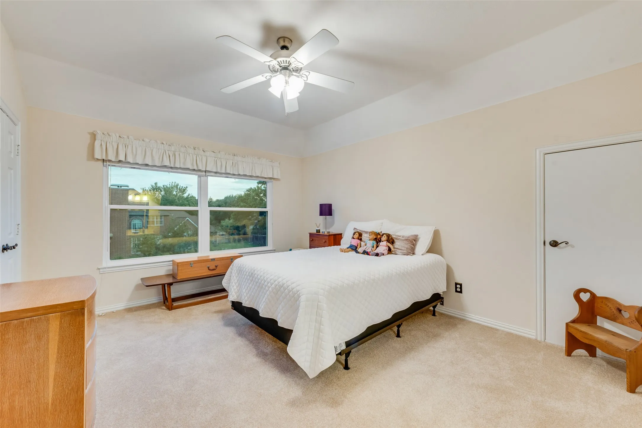 Single Family Residence For Sale in Tarrant County , 1901 Big Bend Cove, Southlake, Texas 76092, 4 Bedroom, 4 Bathroom, 3 Garage spaces, 3,963 Sqft, built in 1999, mls#21399936, Real Estate Agent in Southlake, Homes For Sale in Tarrant county, Homes For Sale in Southlake, Realtor in Southlake Texas, Real Estate Brokerage Independent Realty Texas, Luminita Cordes Realtor