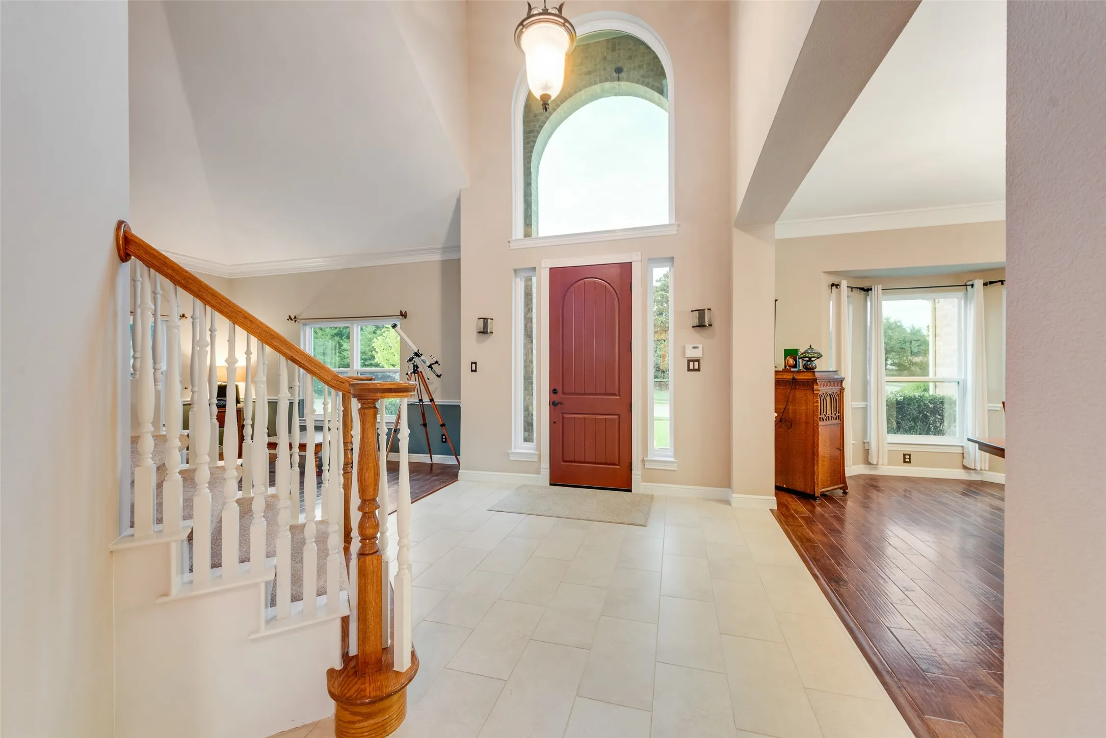 Single Family Residence For Sale in Tarrant County , 1901 Big Bend Cove, Southlake, Texas 76092, 4 Bedroom, 4 Bathroom, 3 Garage spaces, 3,963 Sqft, built in 1999, mls#21399936, Real Estate Agent in Southlake, Homes For Sale in Tarrant county, Homes For Sale in Southlake, Realtor in Southlake Texas, Real Estate Brokerage Independent Realty Texas, Luminita Cordes Realtor